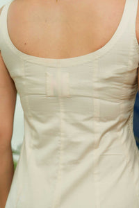 BEIGE SLEEVELESS FITTED DRESS