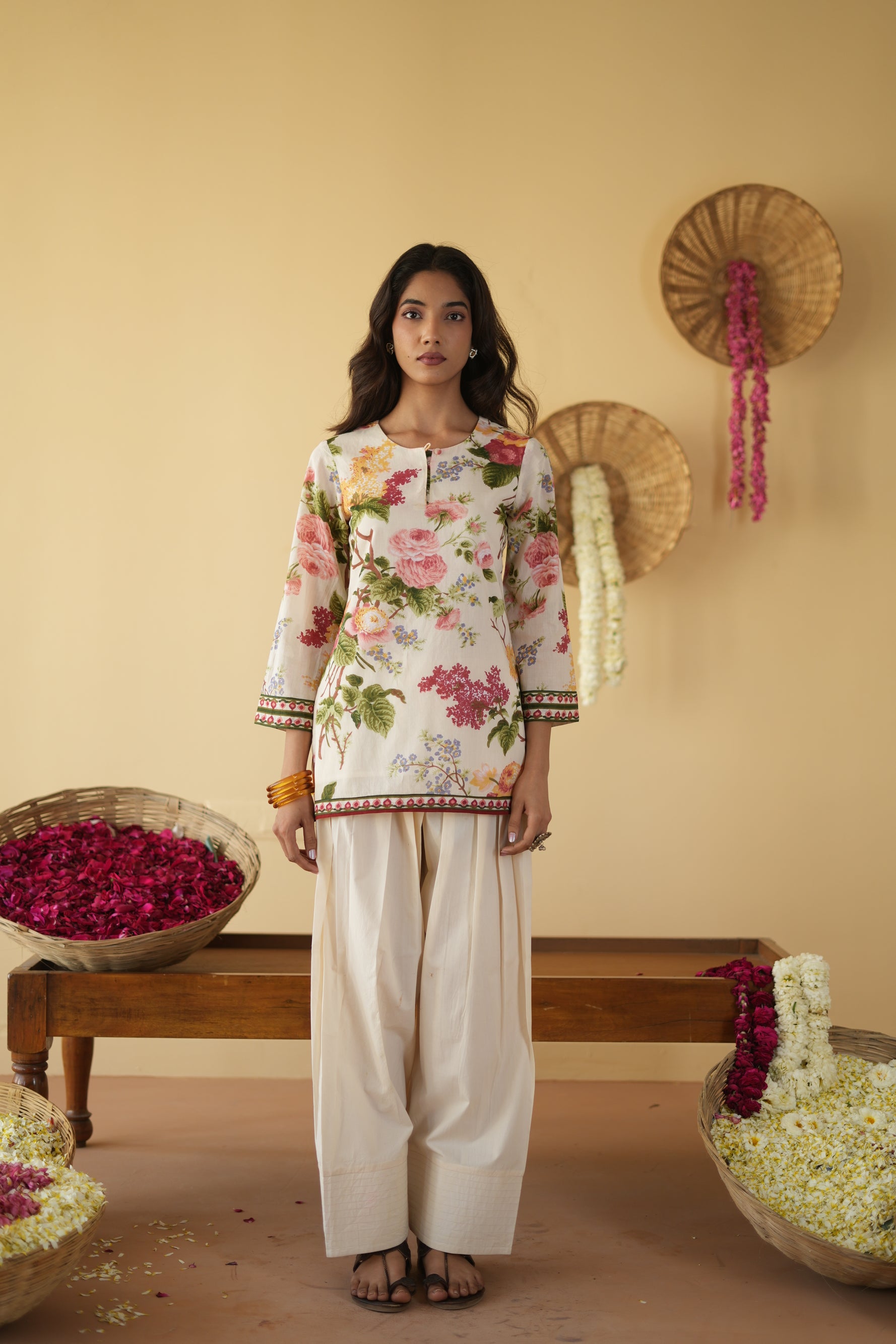 OFF WHITE NEHER KURTA WITH FARSI SALWAR SET OF 3