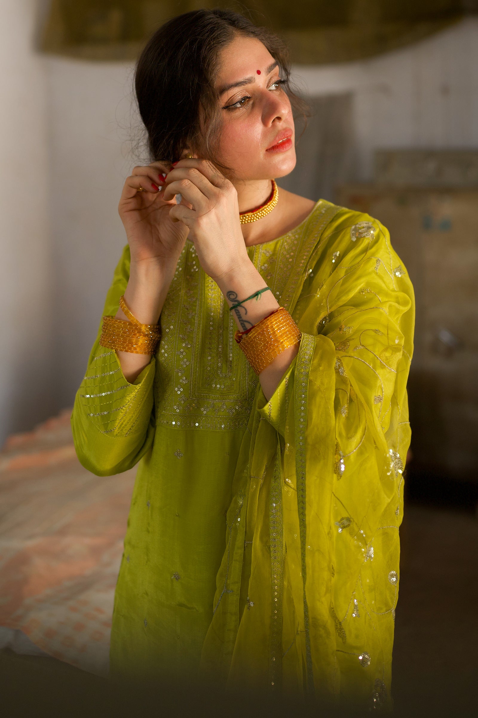 Aaina Light Green Festive Embroidered Kurta Set