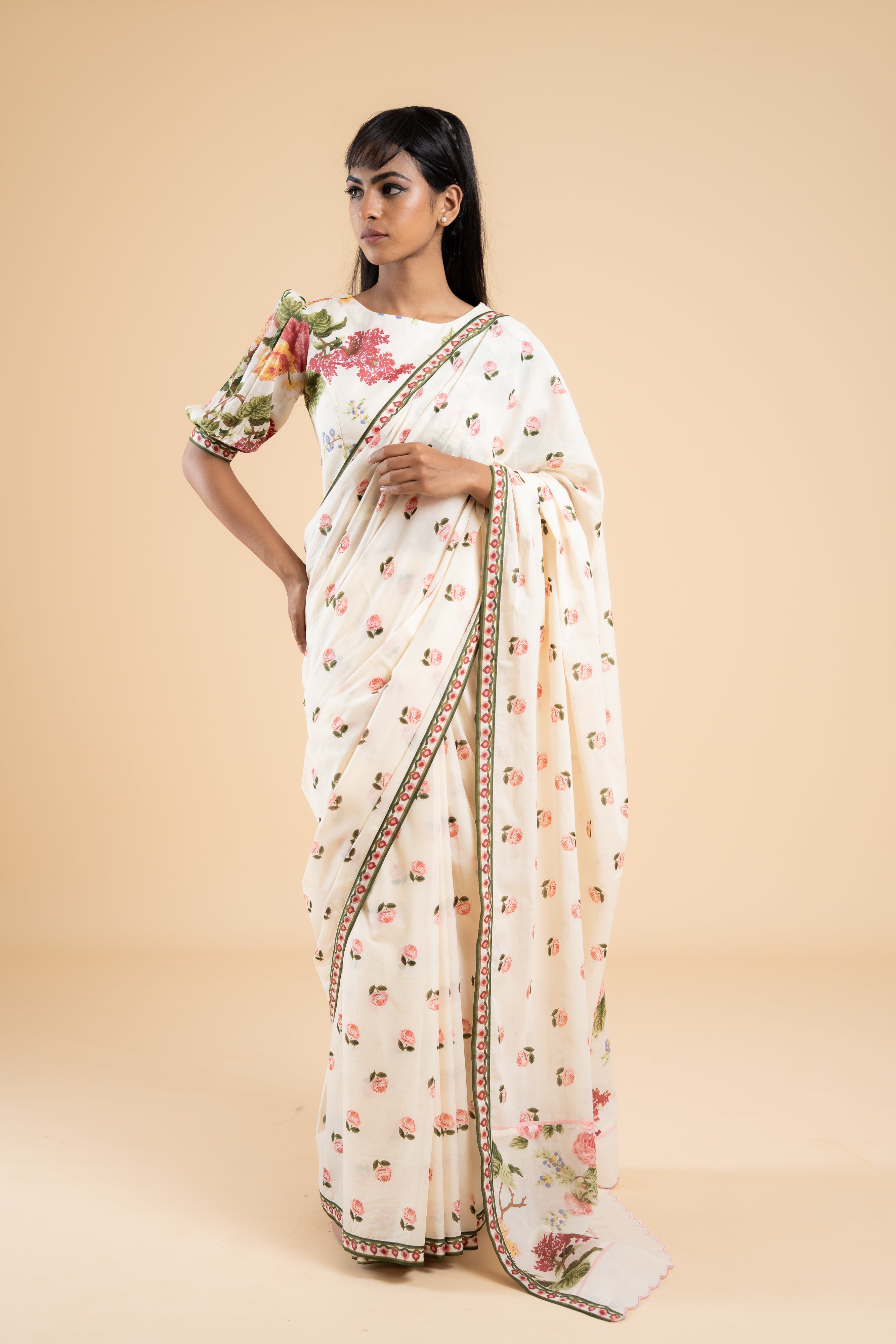 OFF WHITE GULABIYA SAREE WITH UNSTITCHED BLOUSE PCS