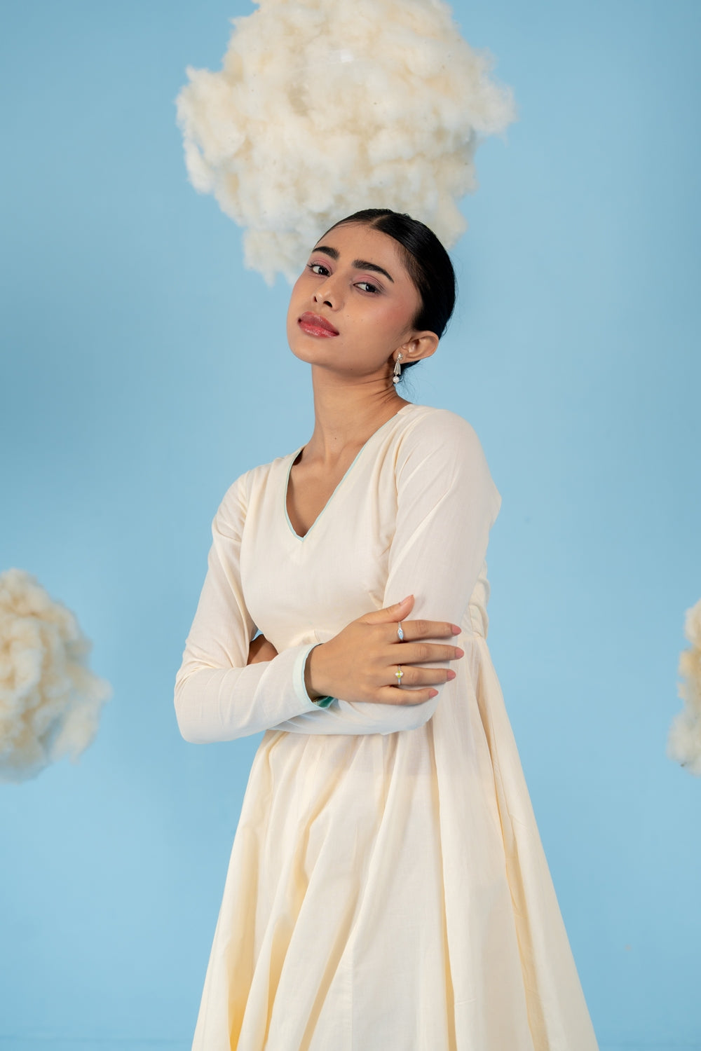 OFF-WHITE ALMOMD MILK ANARKALI SET OF 3
