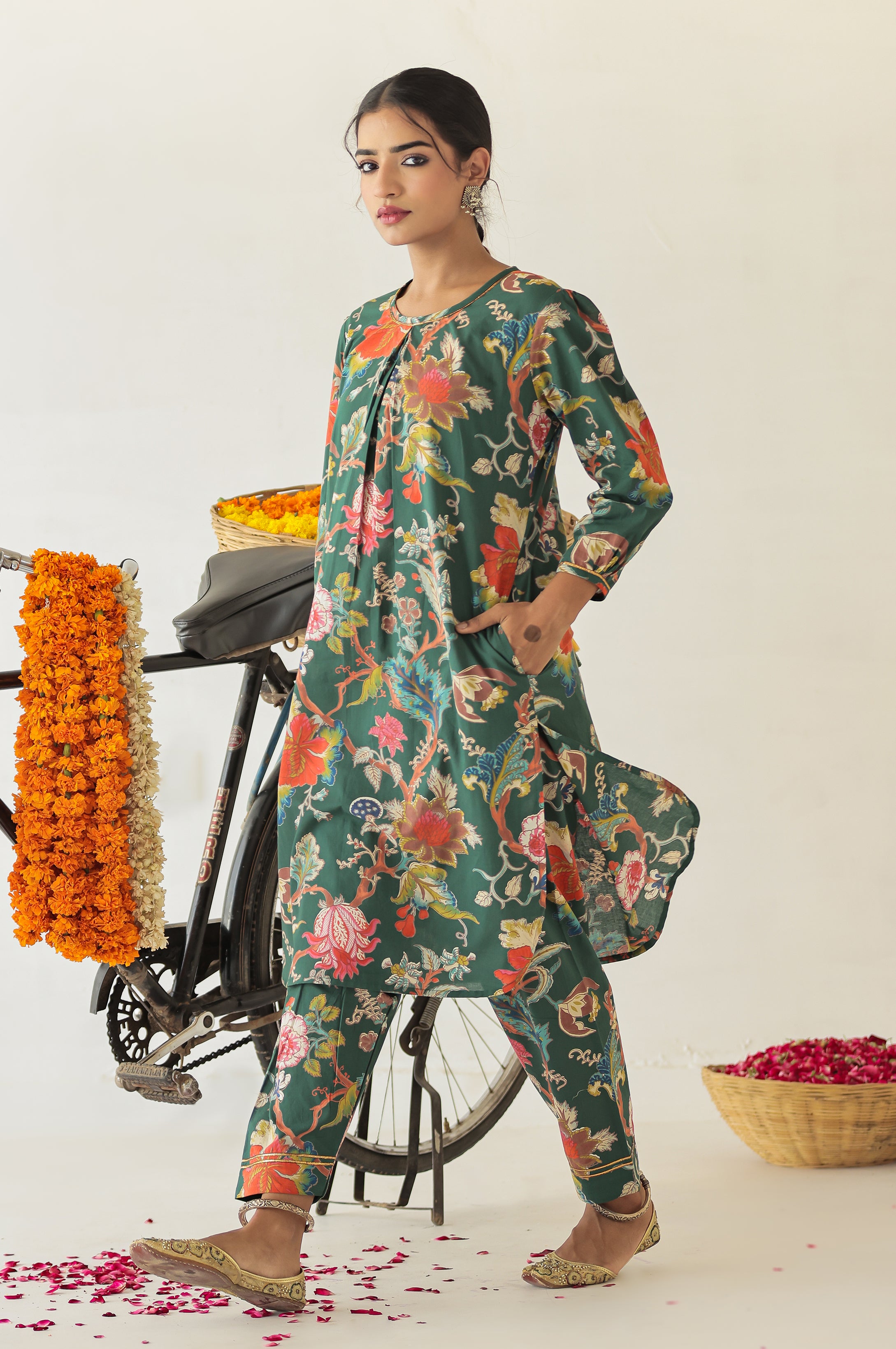 Haritha Kurta Set