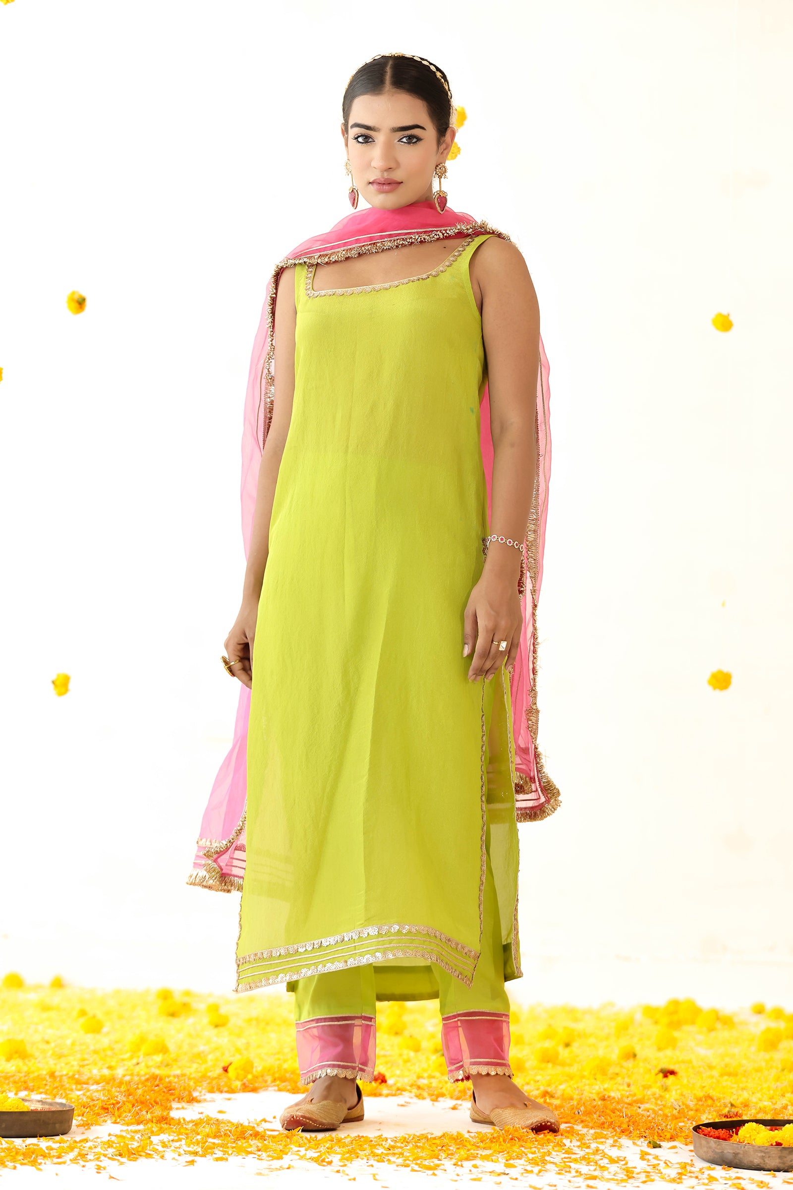 PATAKHA STRAIGHT KURTA SET