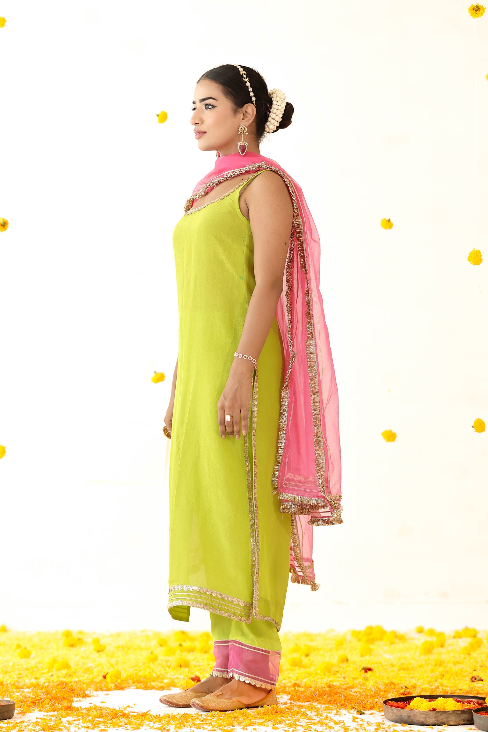 PATAKHA STRAIGHT KURTA SET