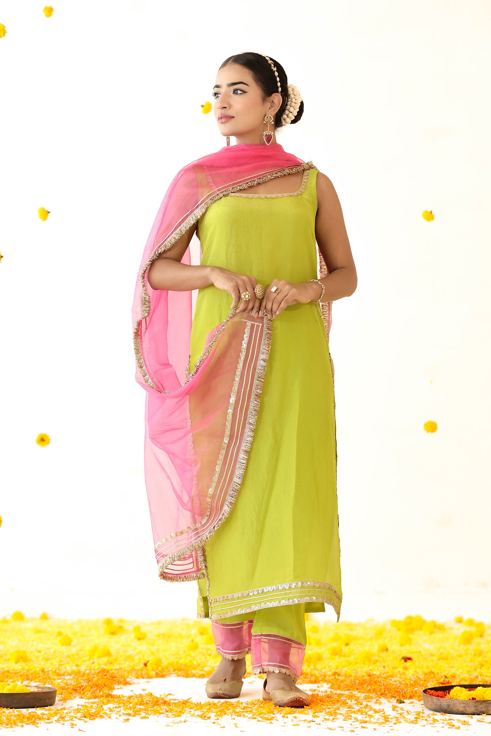 PATAKHA STRAIGHT KURTA SET