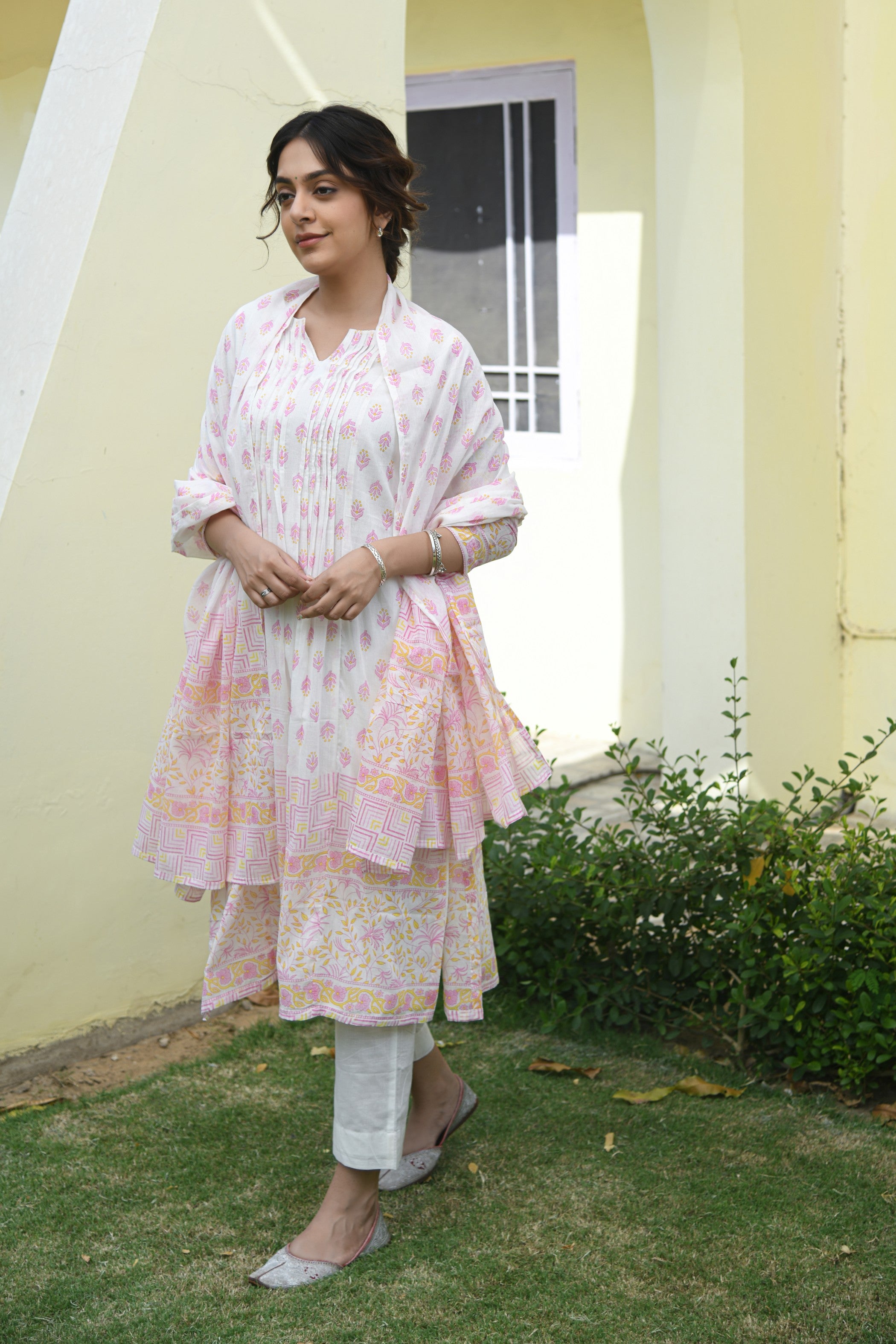 SHAHIN KURTA SET OF 3