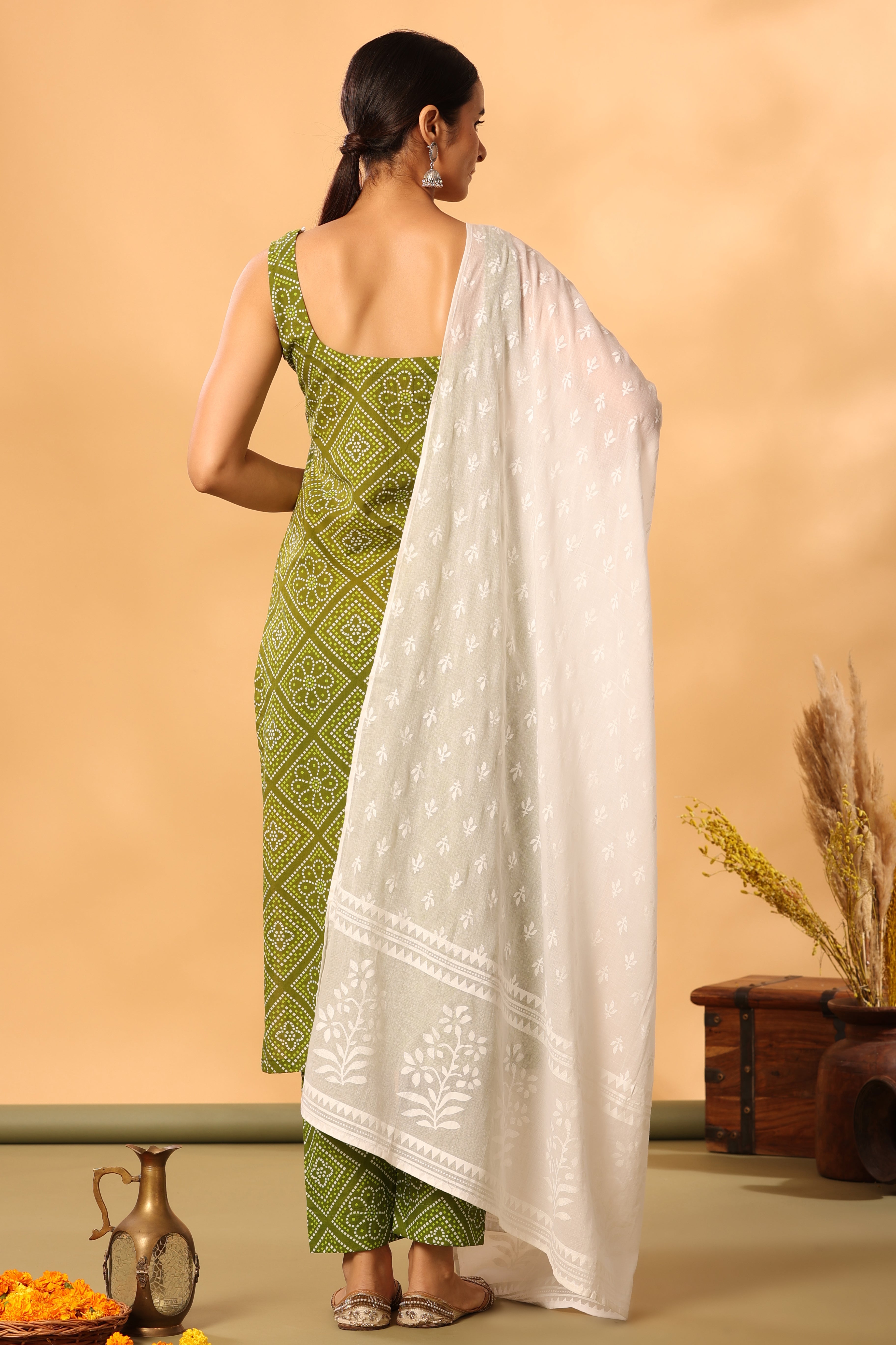 Green bandhani straight suit set