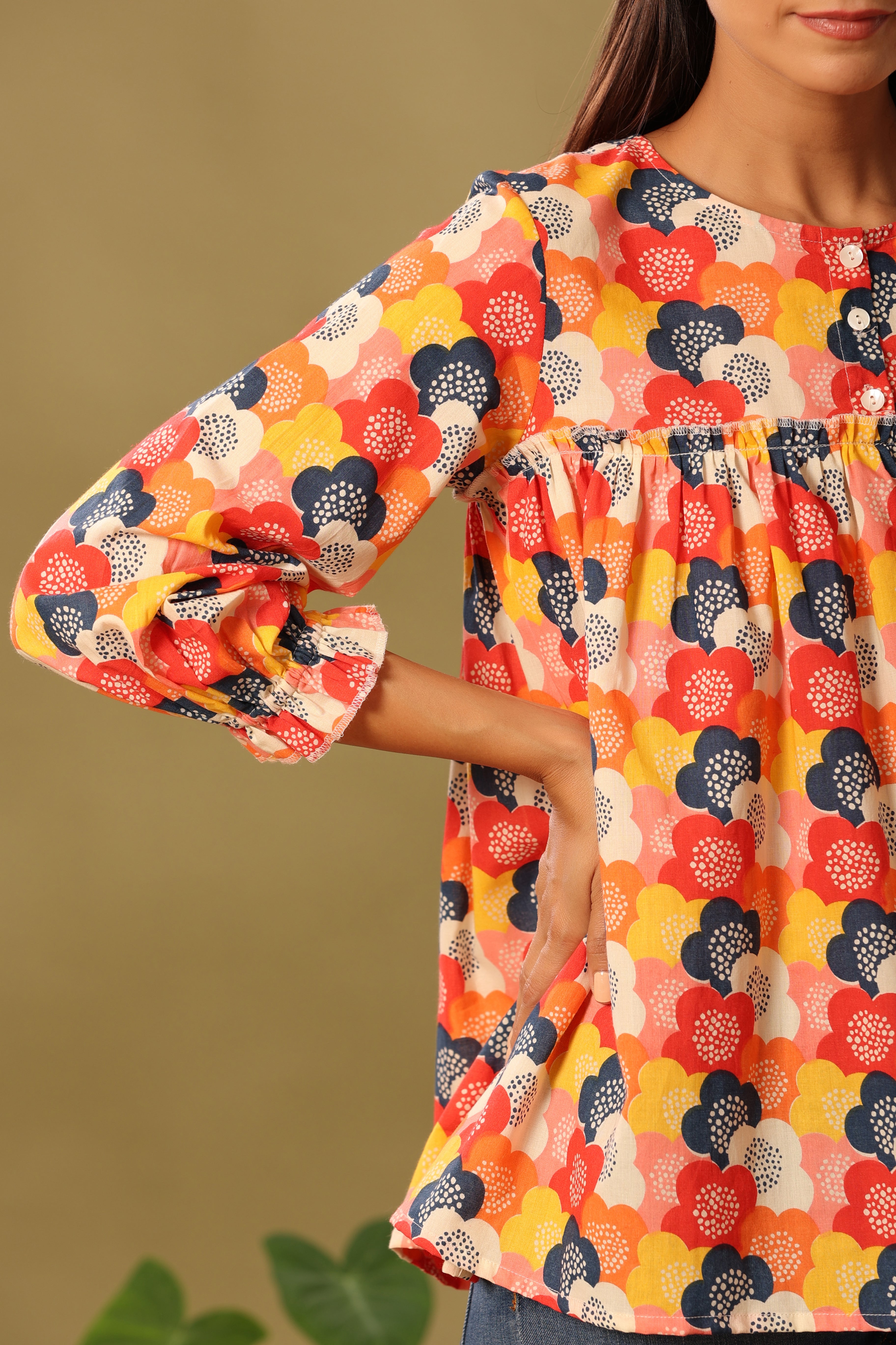 Multi color top