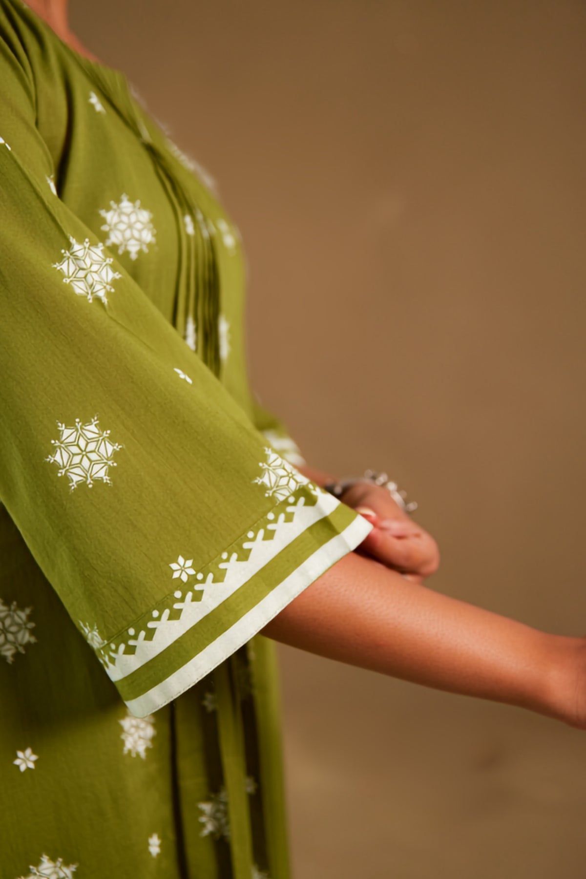 Bhakti Green Mul Cotton Pin Tucks Kurta Only
