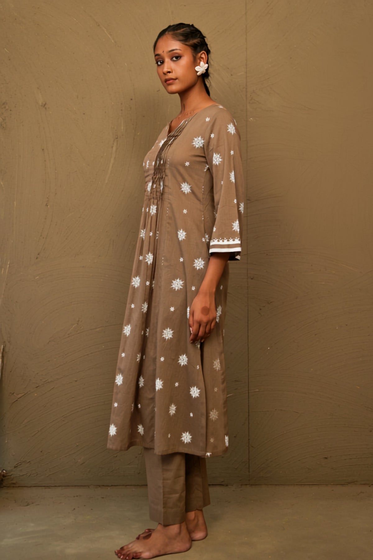 Gerua Brown Mul Cotton Pin Tucks Kurta Set