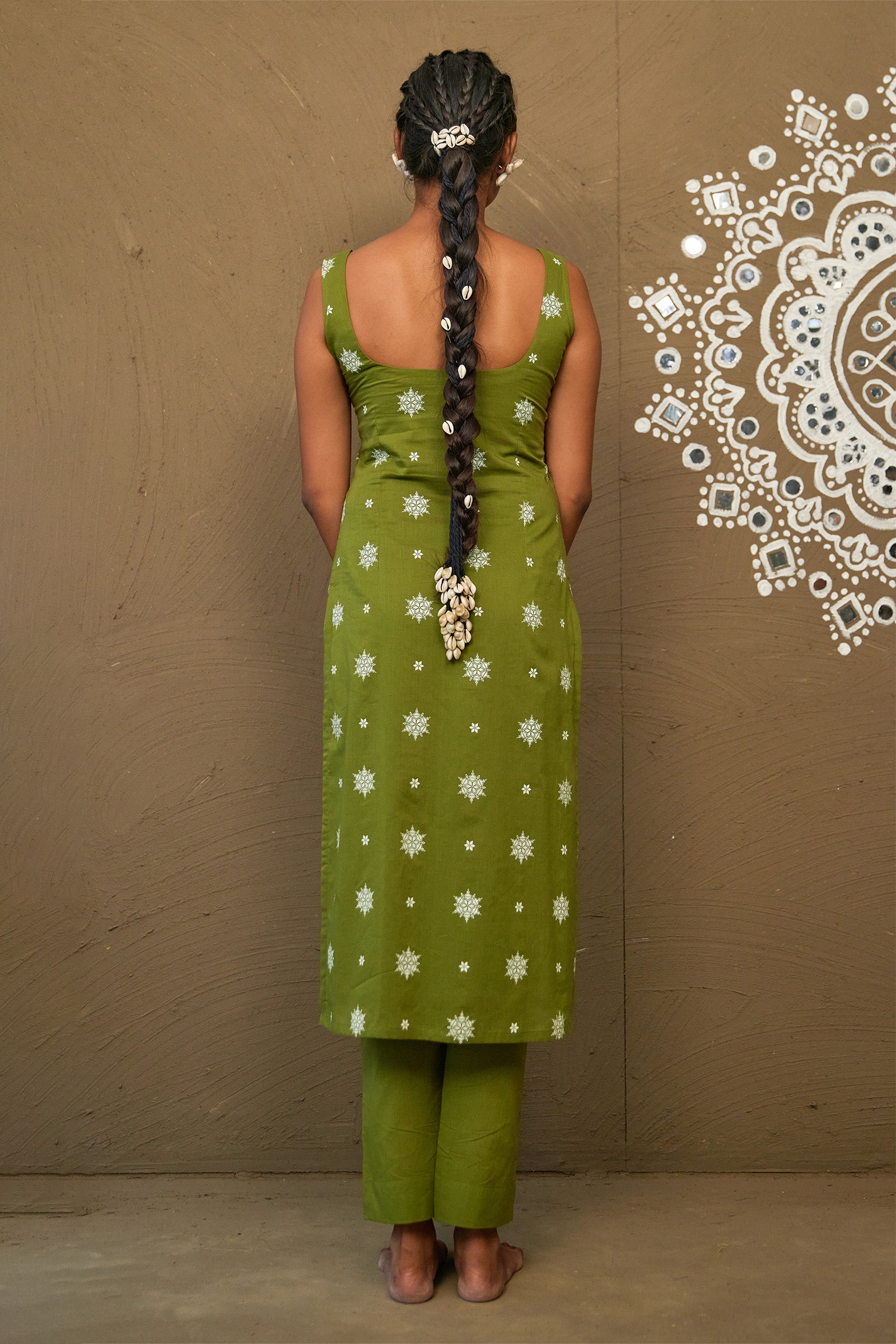 Ratna Green Cotton Sleeveless Kurta Only