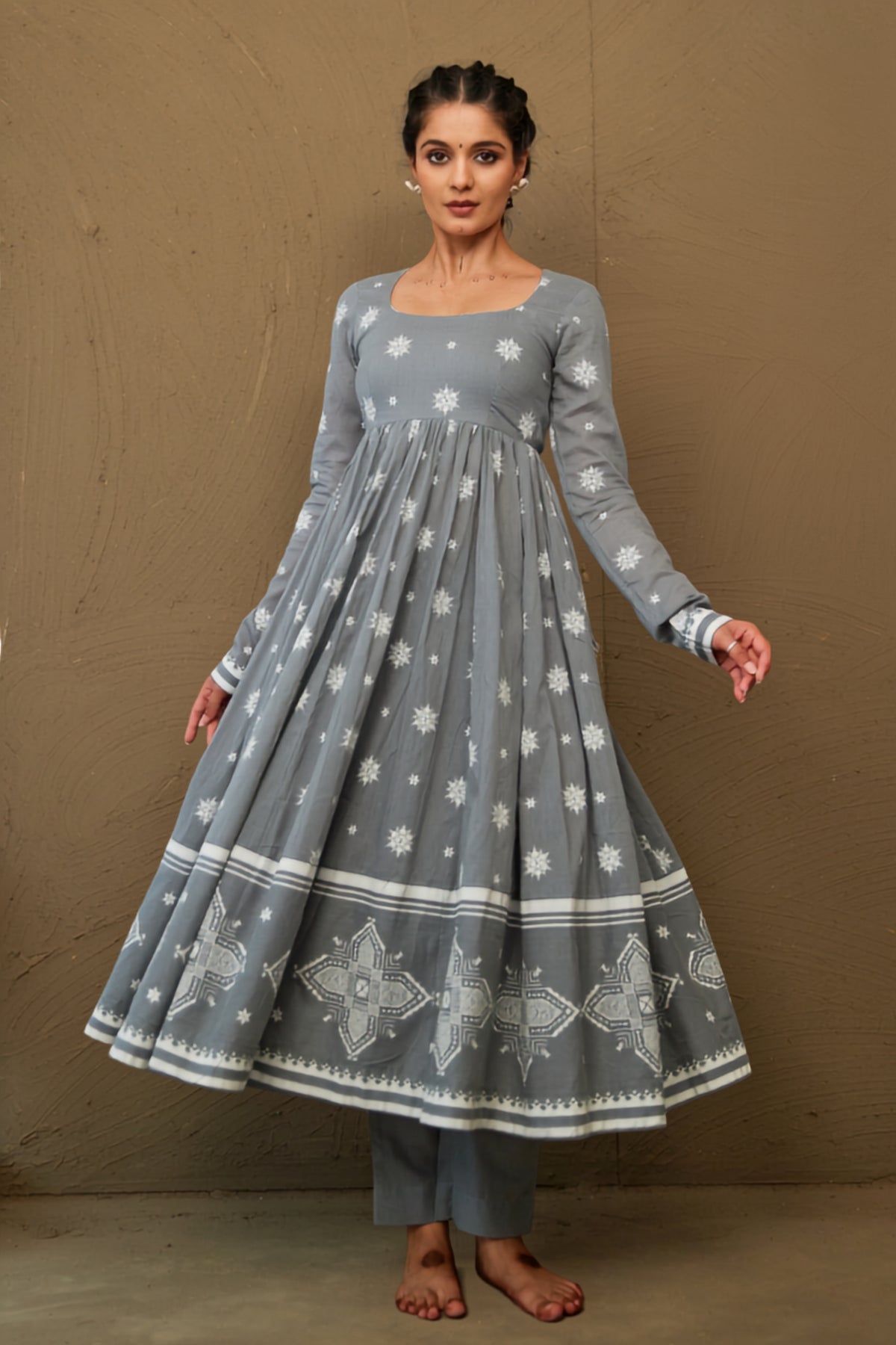 Akshi Grey Mul Cotton Round Neck Anarkali Set