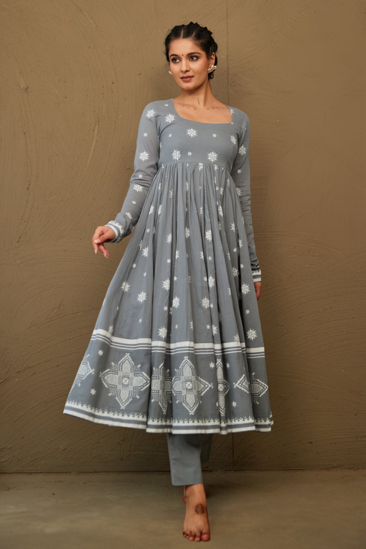 Akshi Grey Mul Cotton Round Neck Anarkali Set