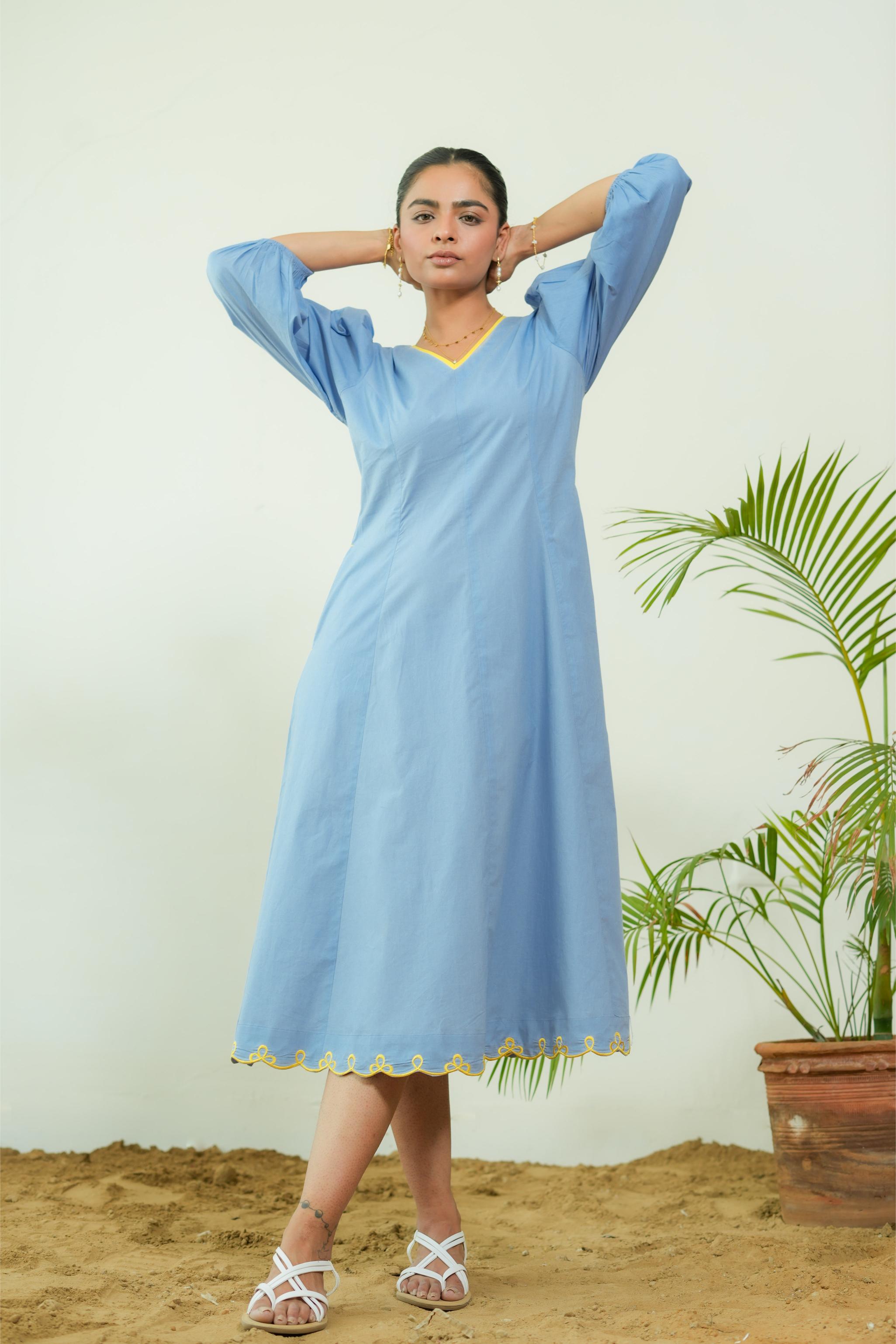 BUBBLEGUM POWDER BLUE  POPLIN PUFF SLEEVES MIDI DRESS
