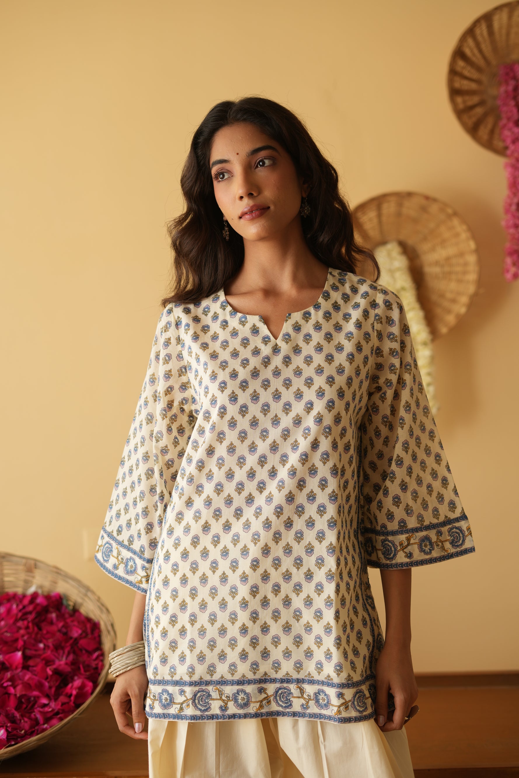 BLUE & OFF WHITE VANYA KURTA WITH FARSI SALWAR SET OF 3