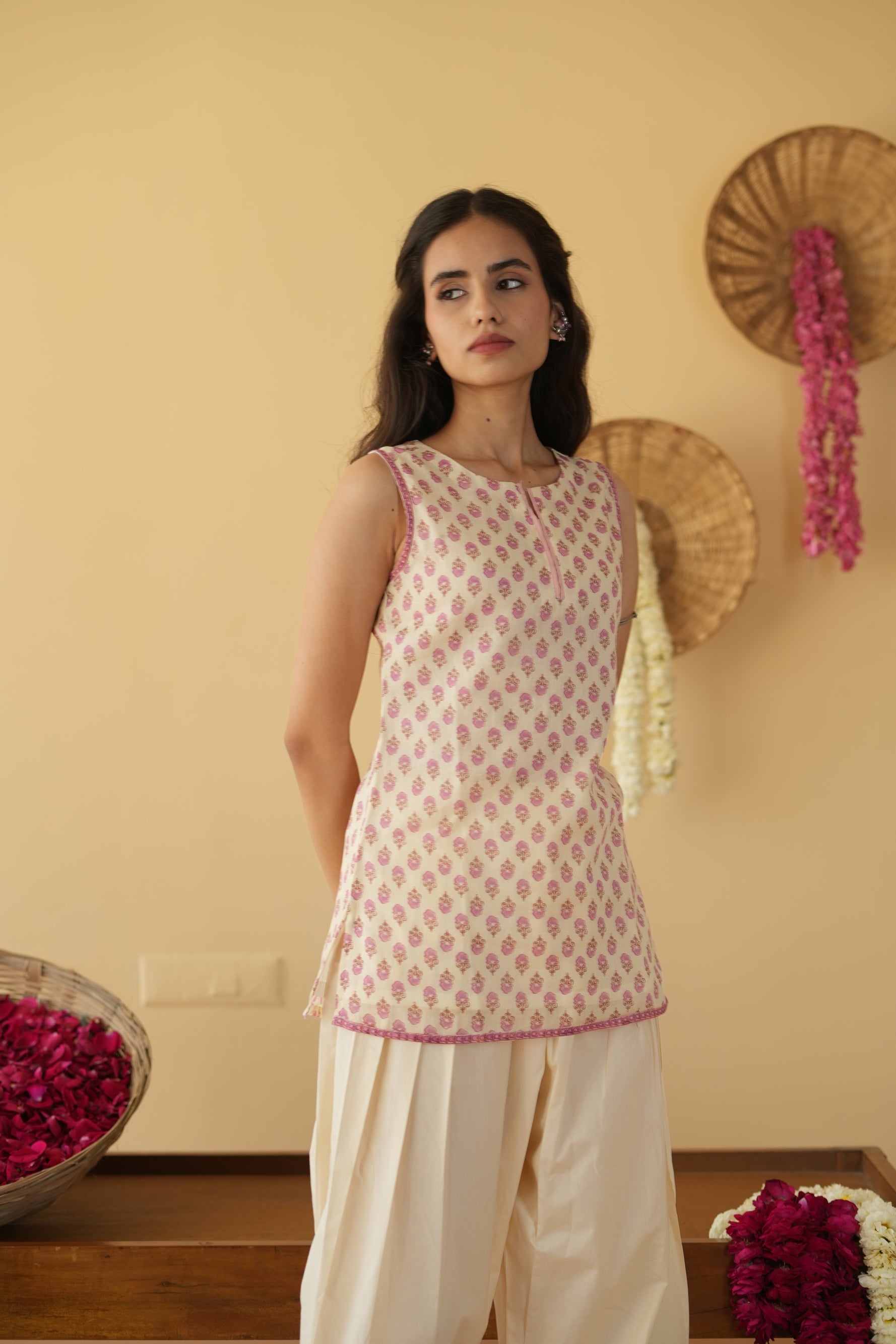 PINK ALINA KURTA WITH FARSI SALWAR SET OF 3