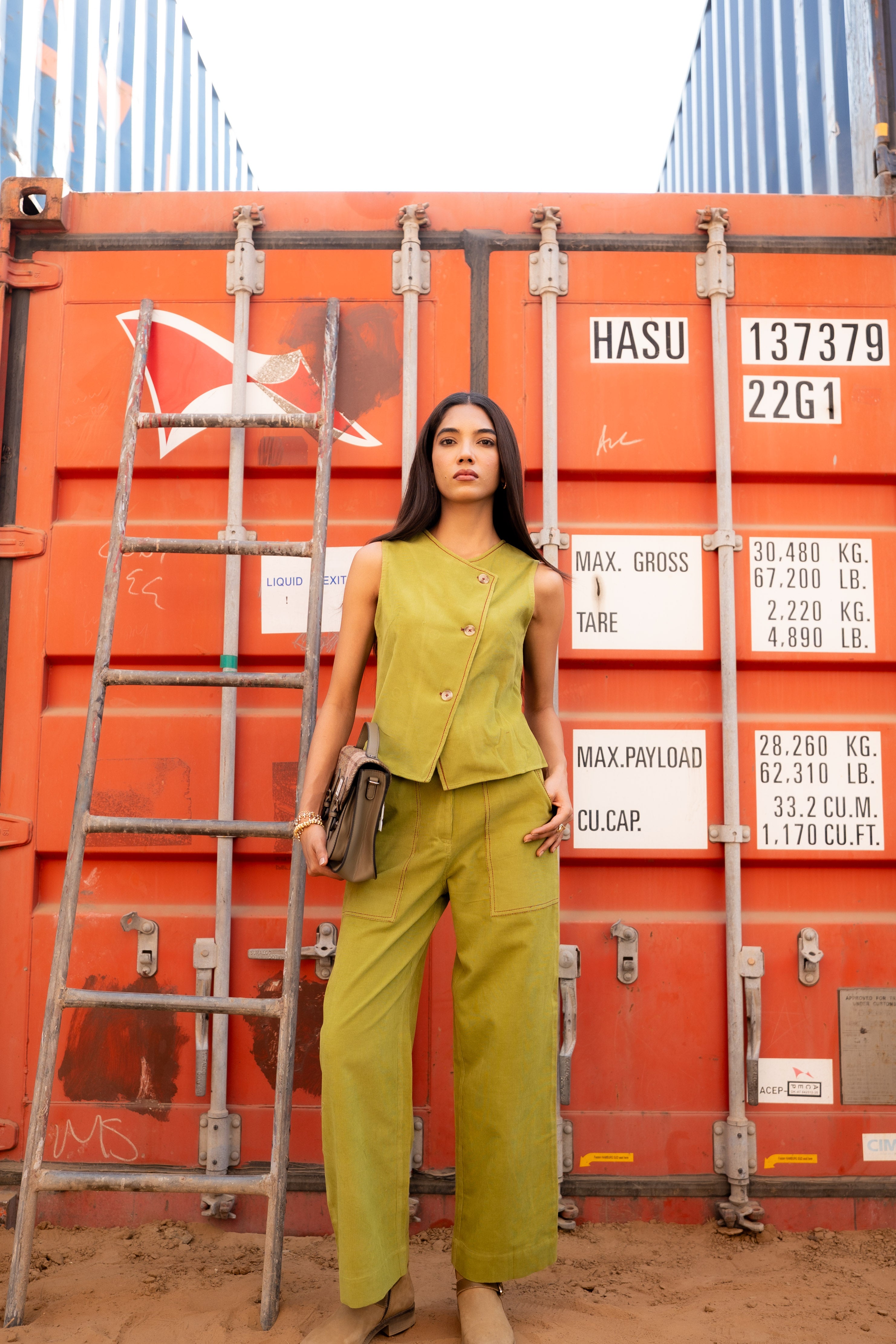 OLIVE NEXIS CO-ORD SET OF 2