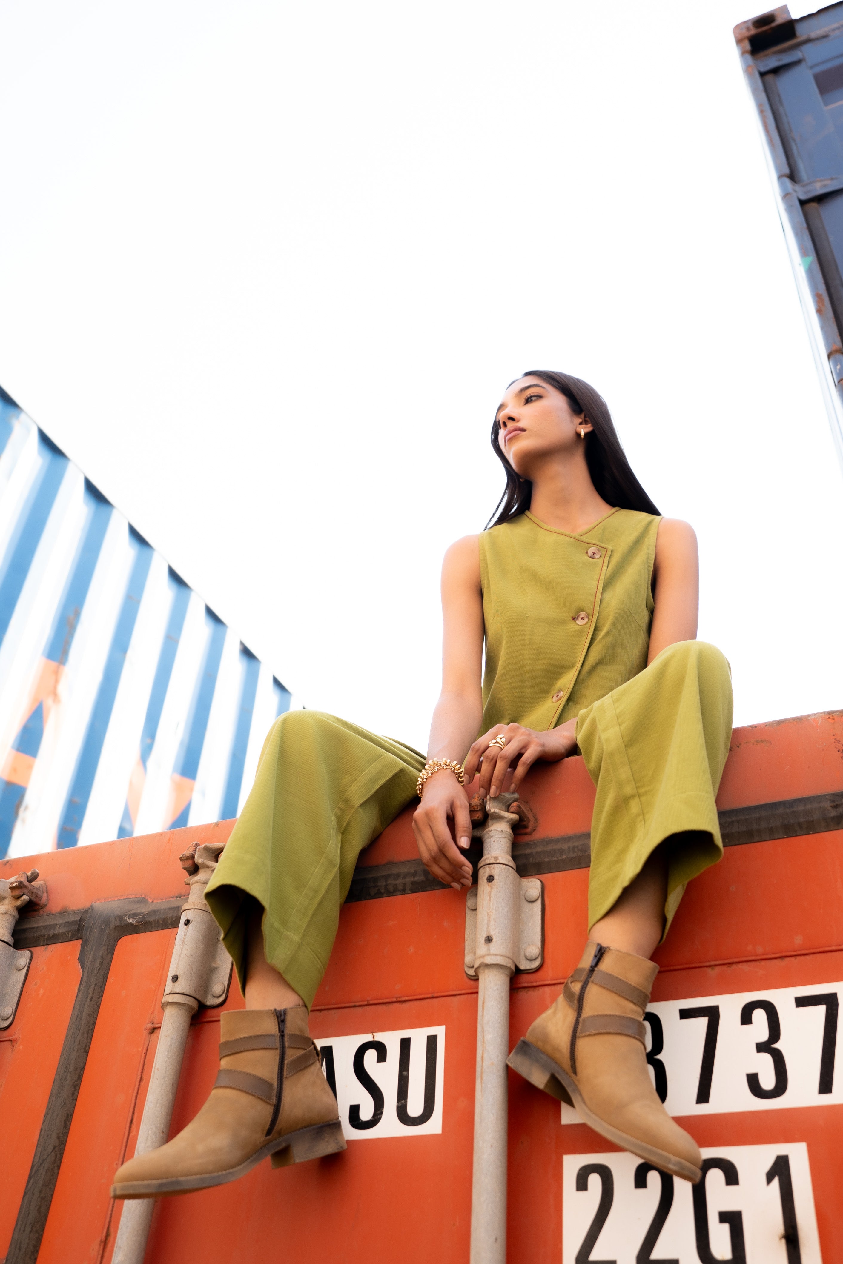 OLIVE NEXIS CO-ORD SET OF 2