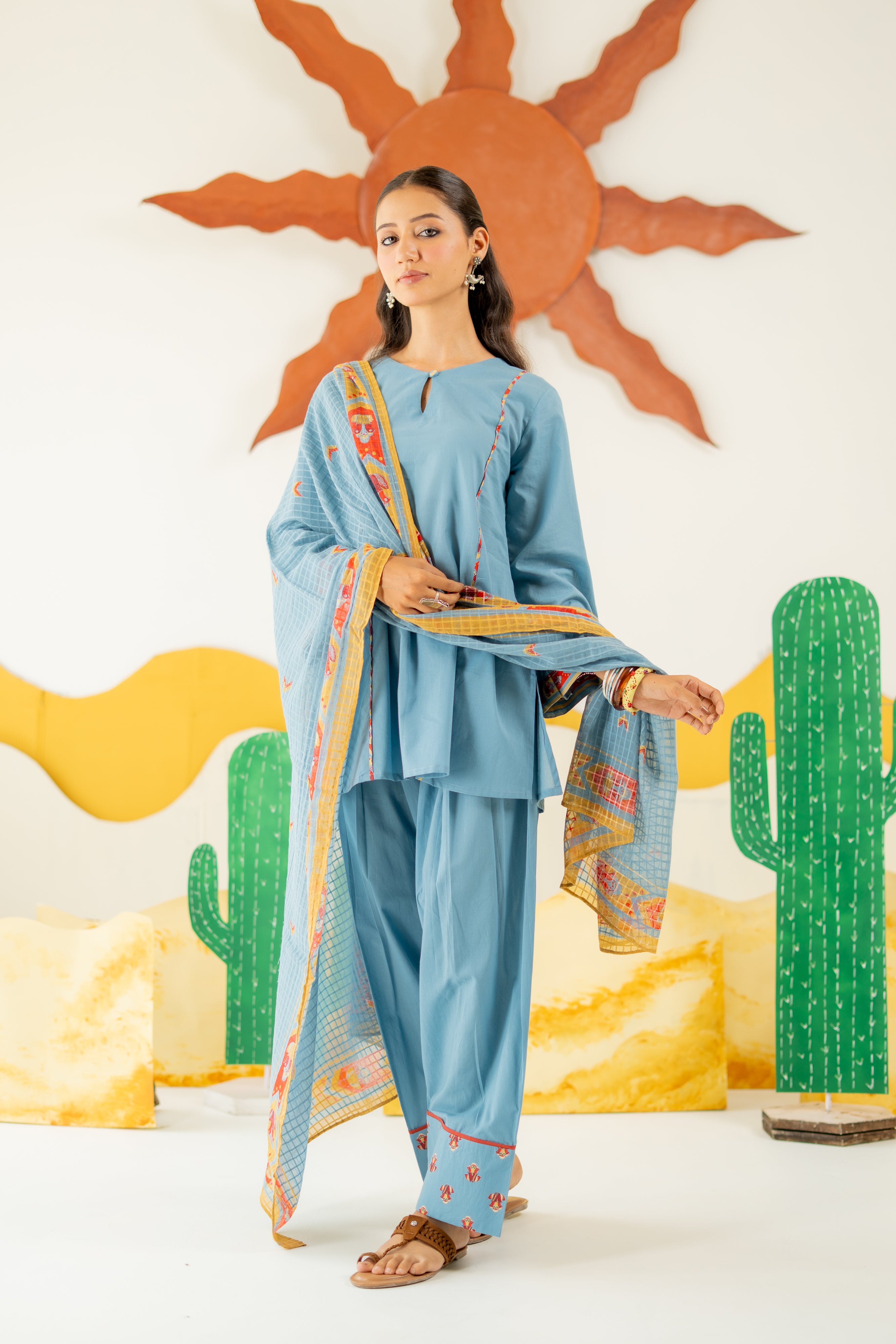 HERITAGE BLUE MAYARA KURTA AND FARSI SALWAR SET OF 3