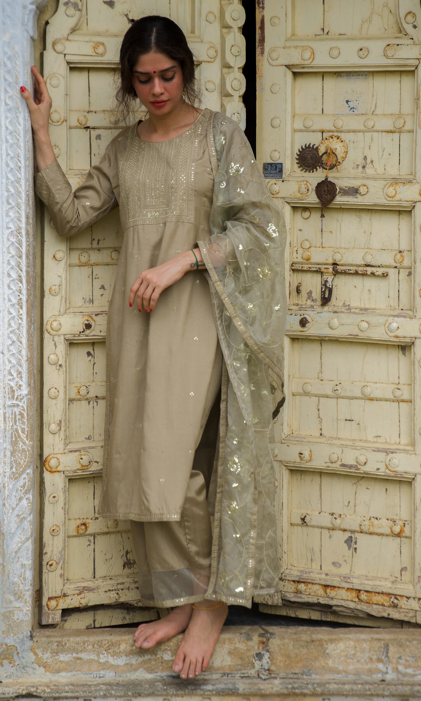 Chhaya Grey Festive Embroidered Kurta Set