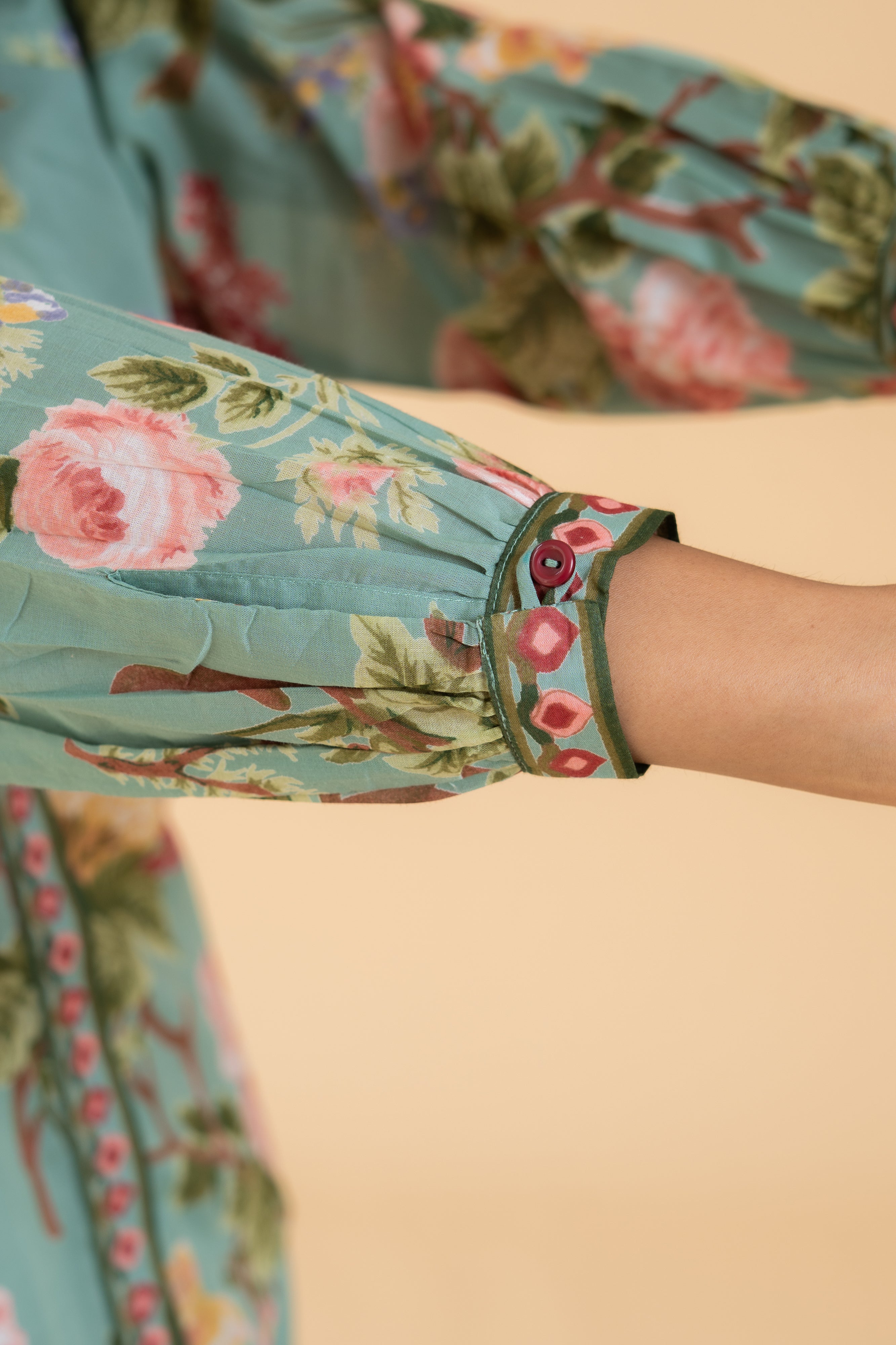 SAGE GREEN ANURA  SHIRT