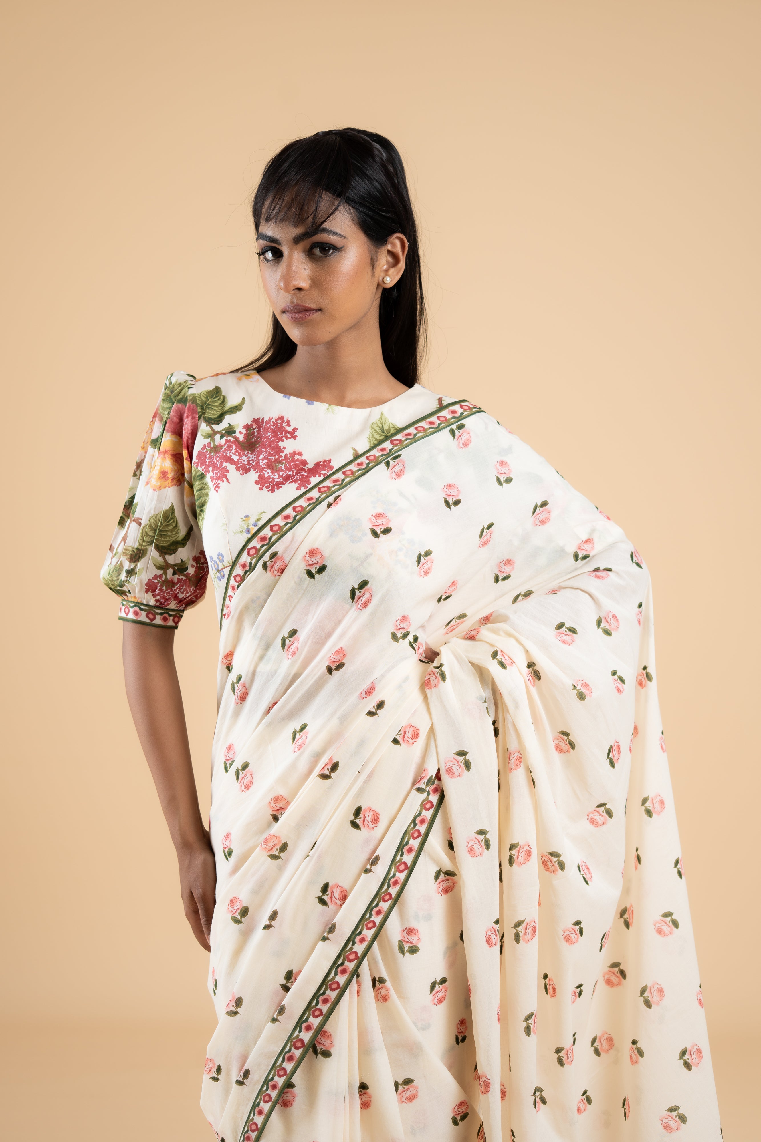 OFF WHITE GULABIYA SAREE WITH UNSTITCHED BLOUSE  PCS