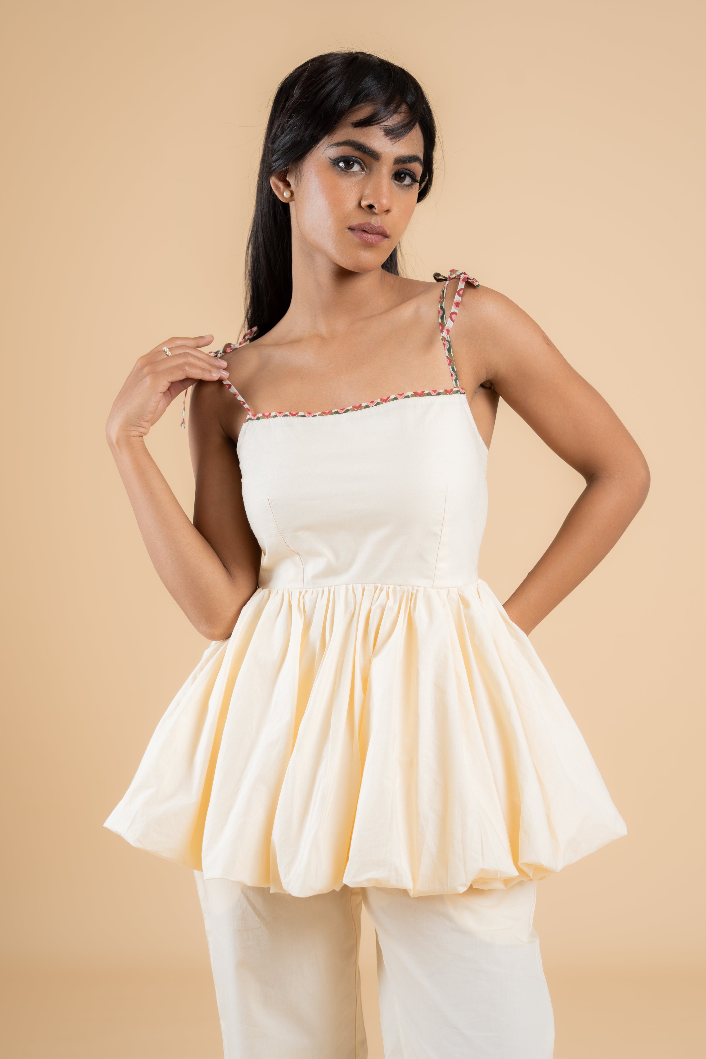 OFF WHITE BUBBLE TOP