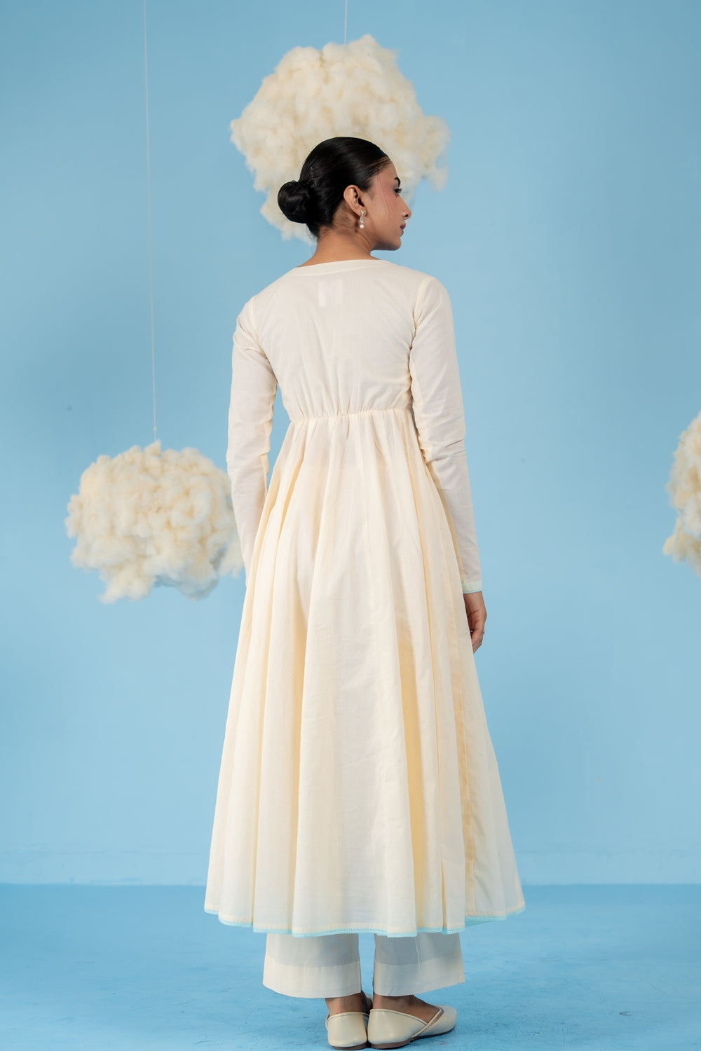 OFF-WHITE  ALMOMD MILK ANARKALI SET OF 3