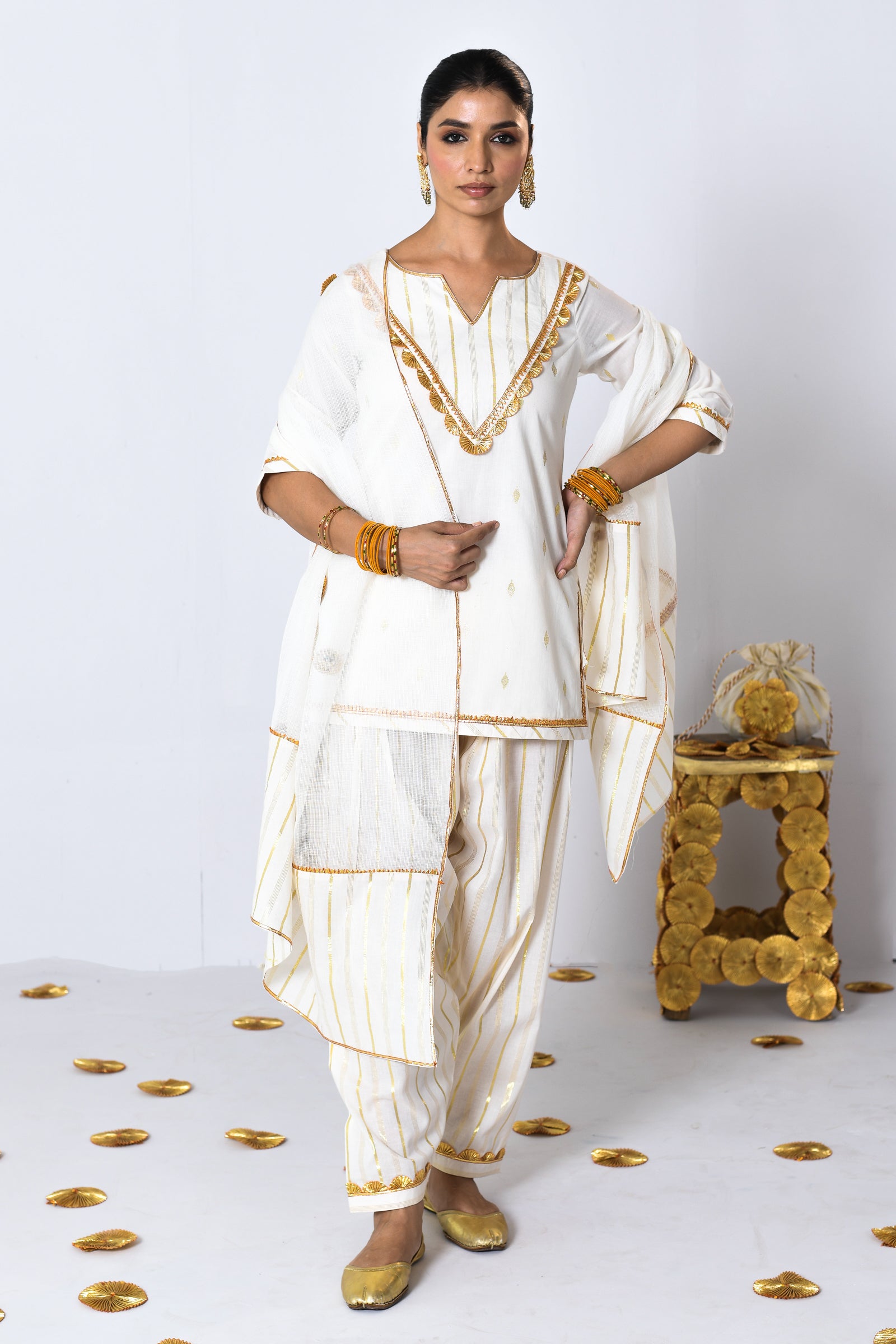 Jugnu Off-white Lurex Round Neck Short Kurta, Patiyala and Dupatta