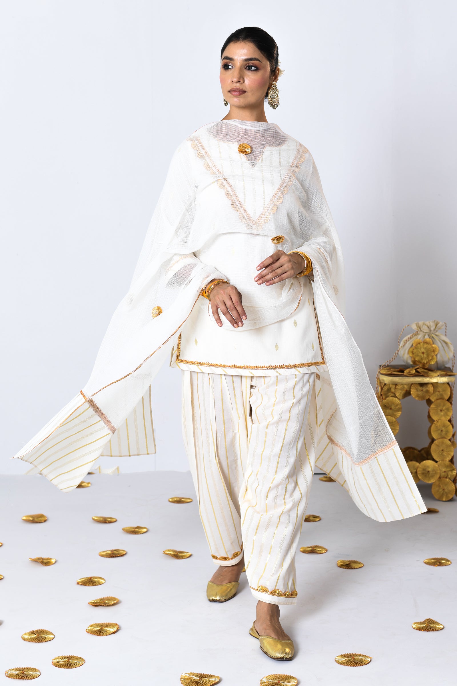 Jugnu Off-white Lurex Round Neck Short Kurta, Patiyala and Dupatta