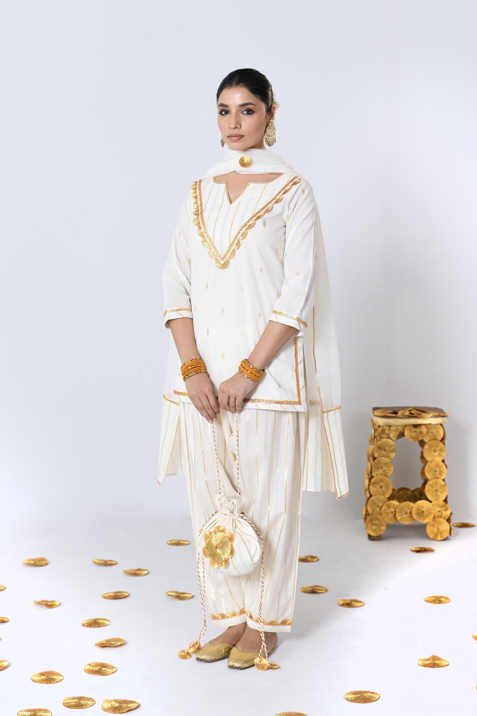 Jugnu Off-white Lurex Round Neck Short Kurta, Patiyala and Dupatta