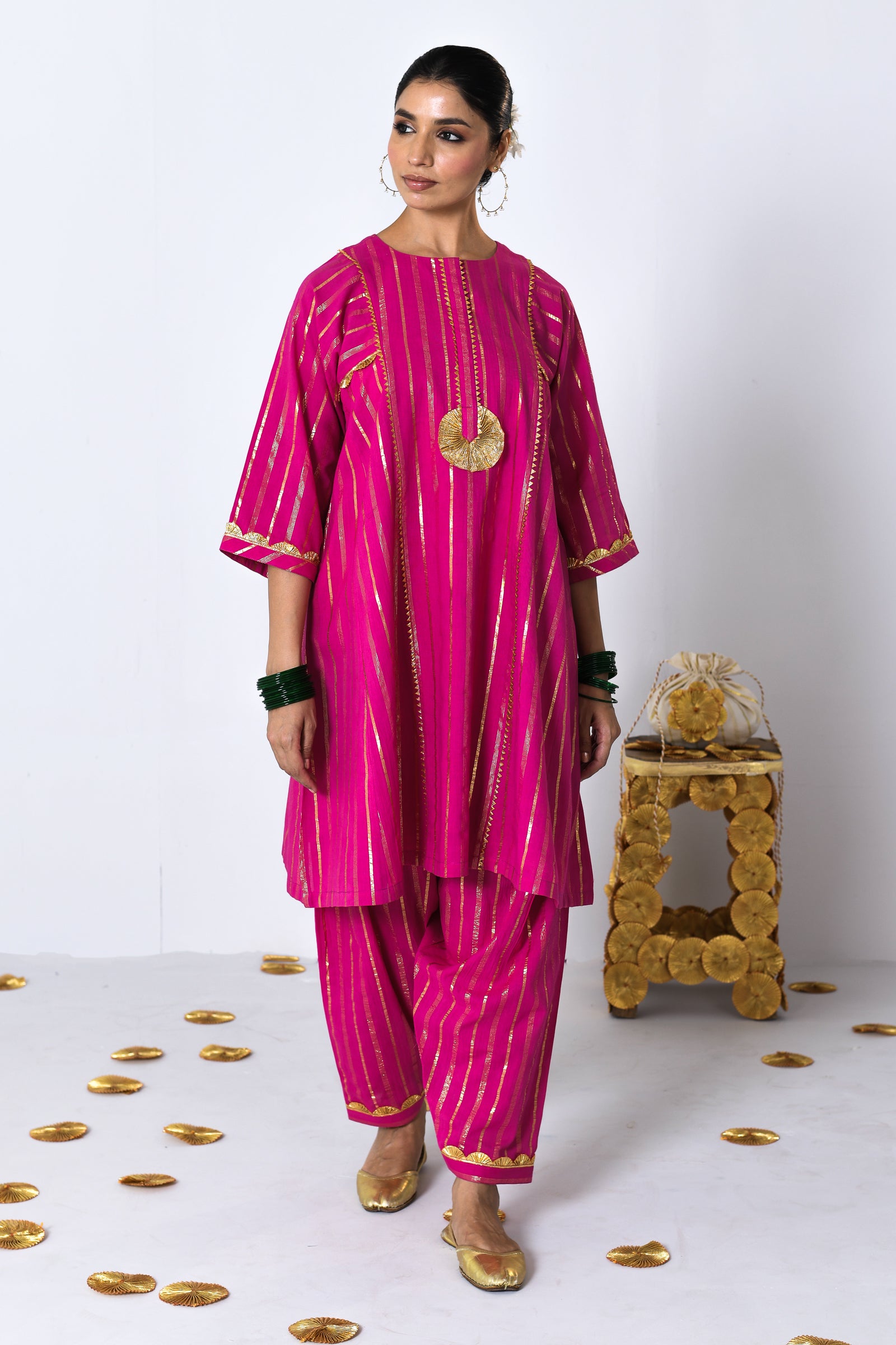 Chatkeela Pink Lurex Round Neck A-line Kurta