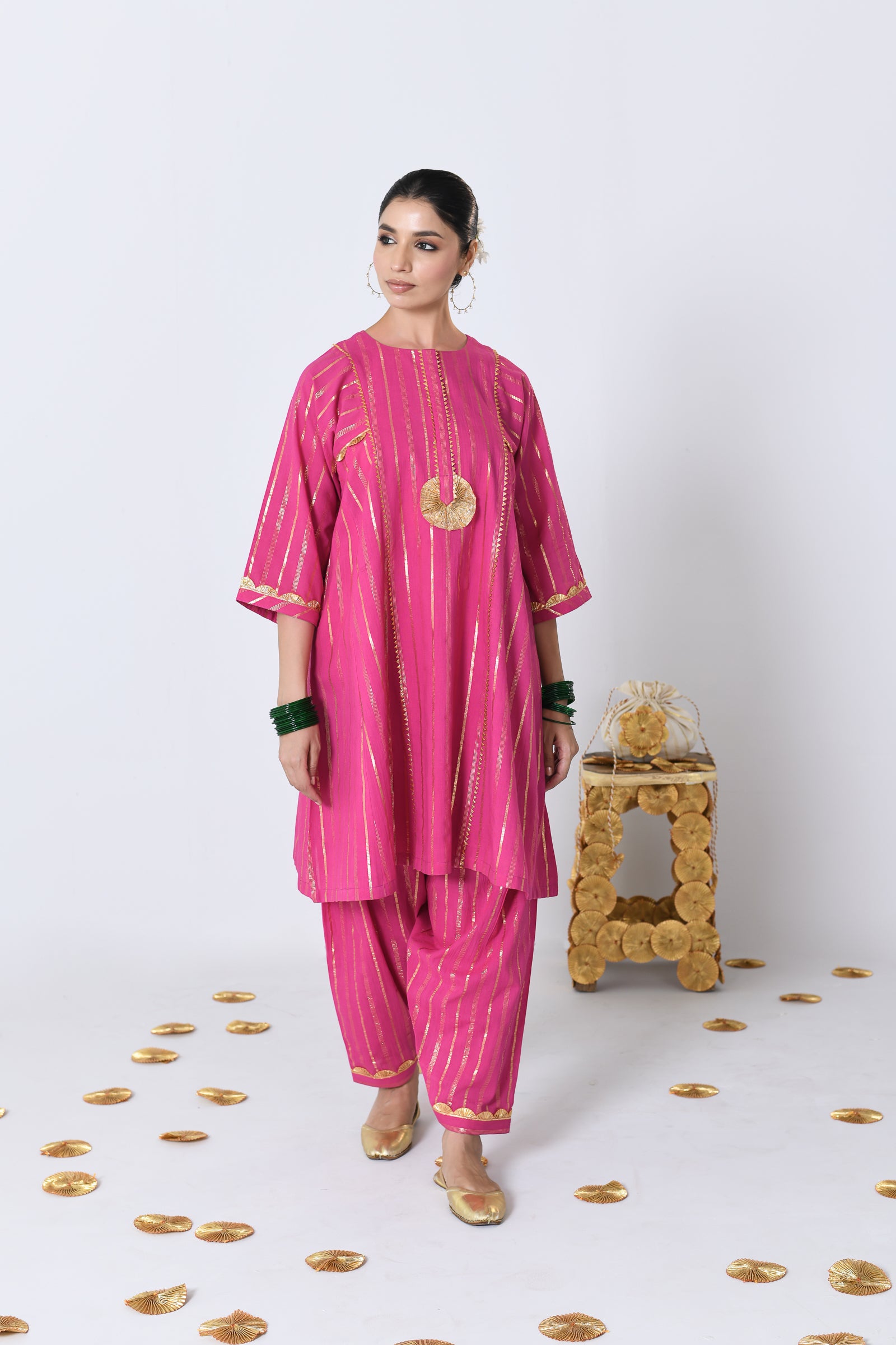 Chatkeela Pink Lurex Round Neck A-line Kurta