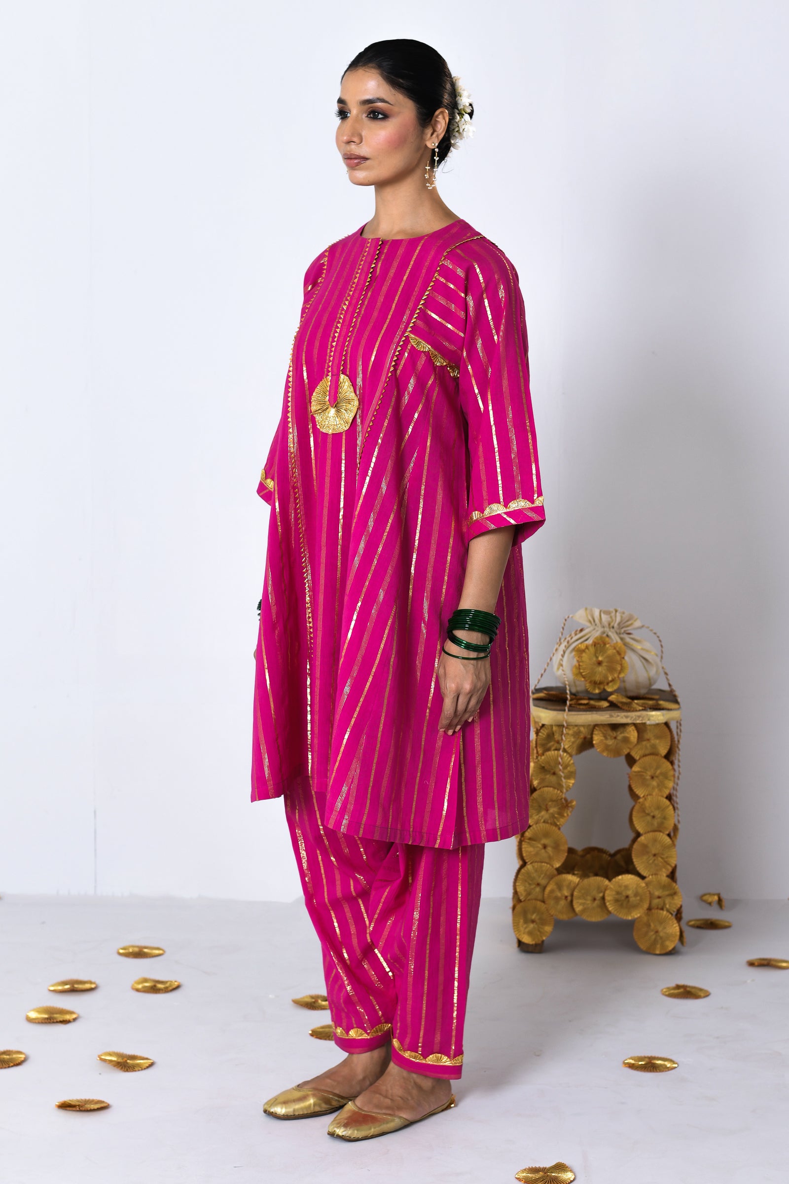 Chatkeela Pink Lurex Round Neck A-line Kurta