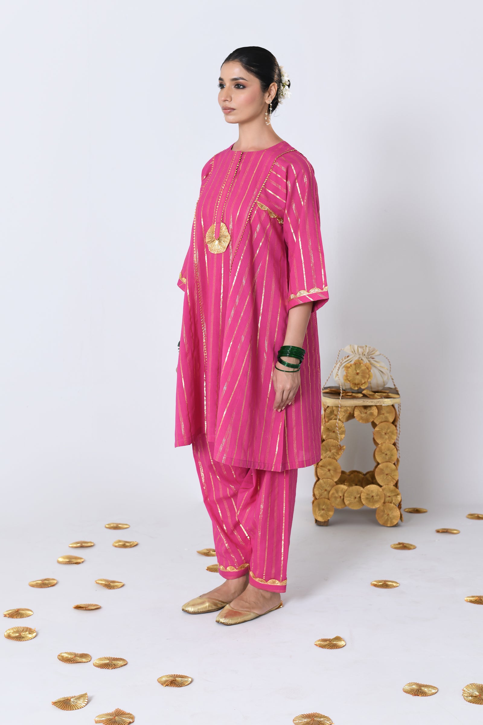 Chatkeela Pink Lurex Round Neck A-line Kurta