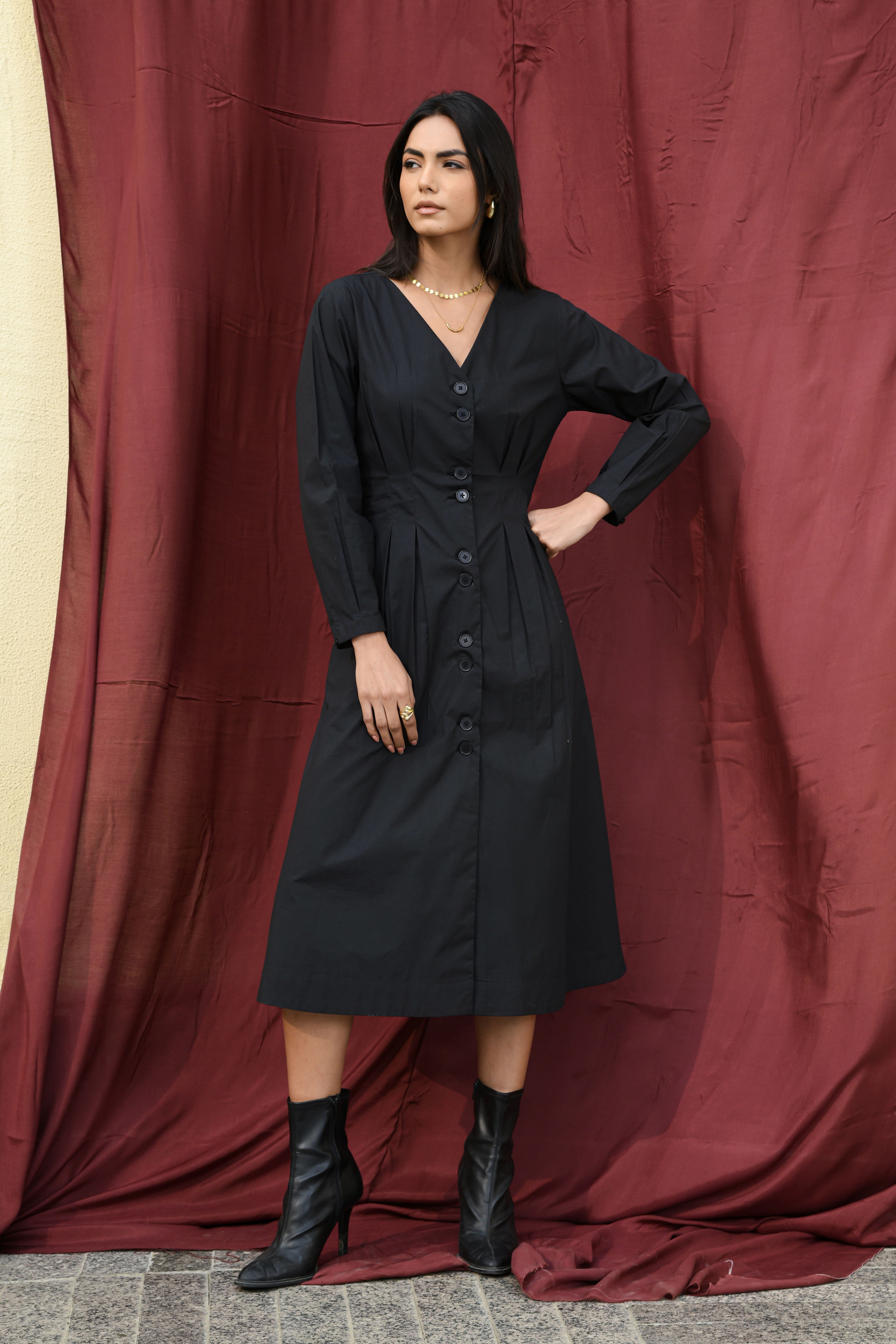 BLACK BUTTON-UP BOX DRESS