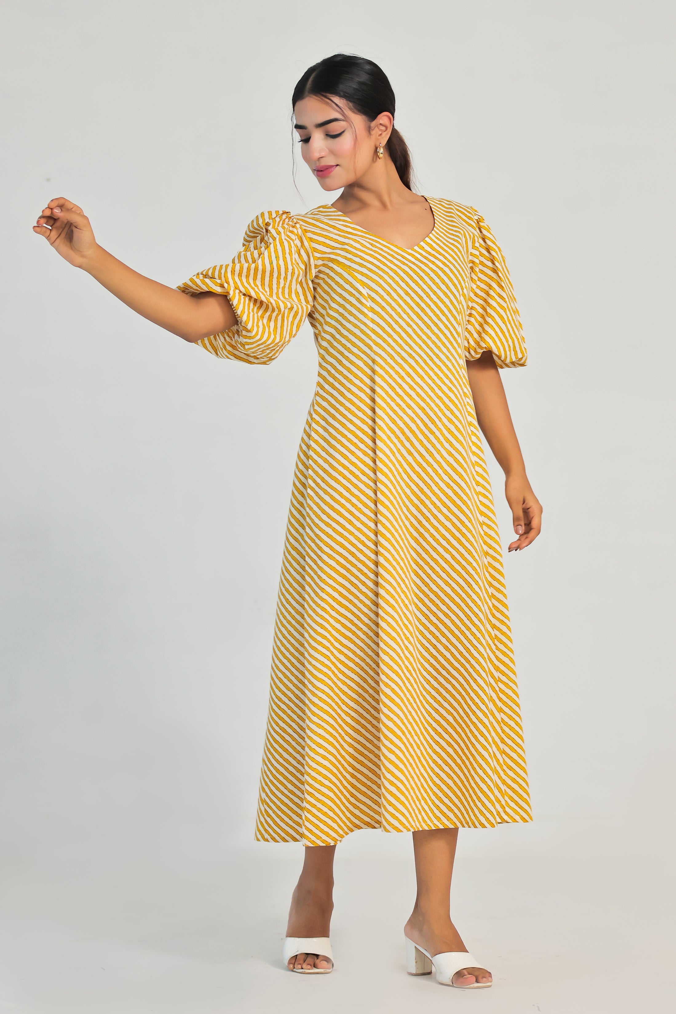 SUNARA DRESS