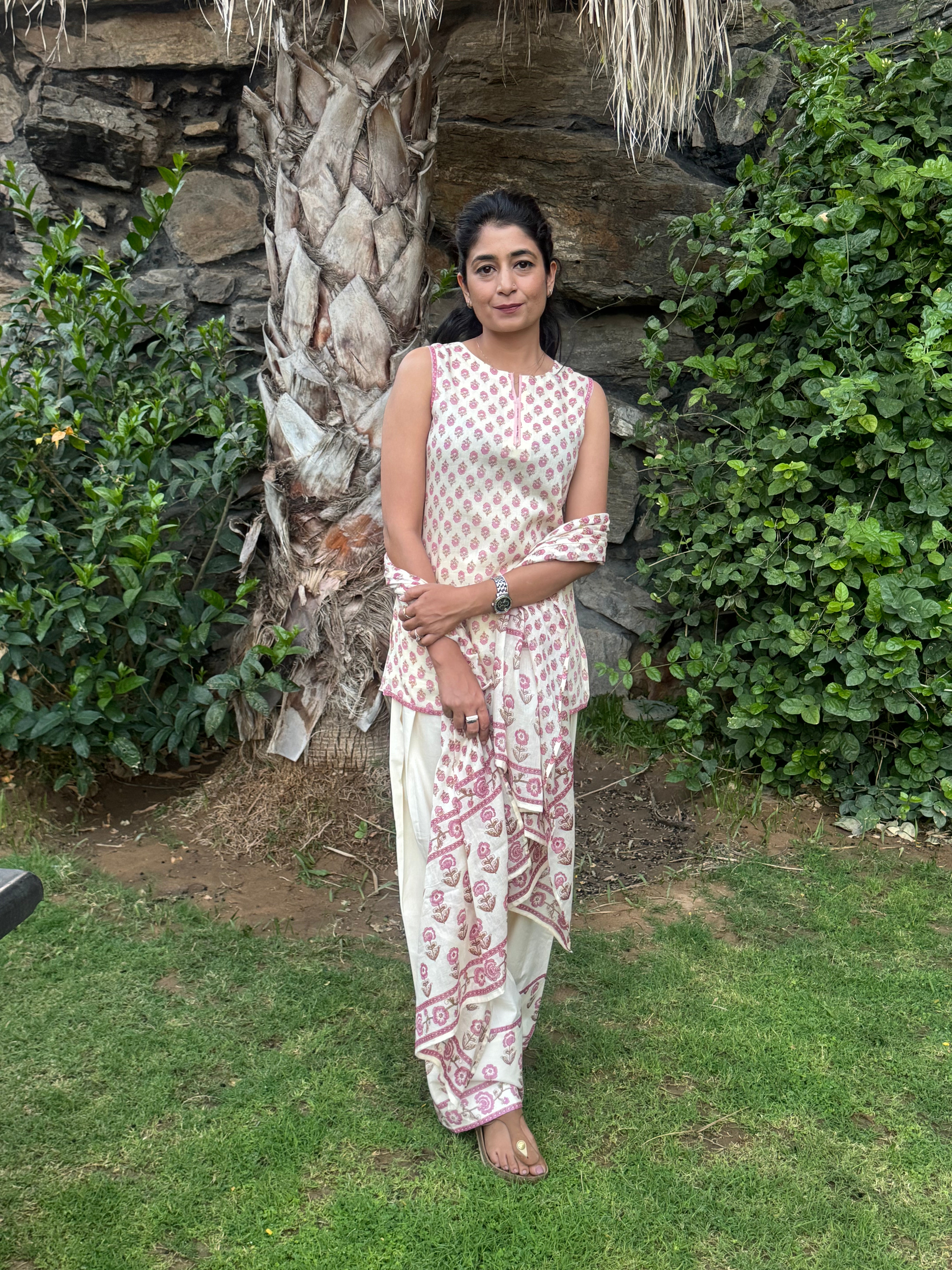 PINK ALINA KURTA WITH FARSI SALWAR SET OF 3