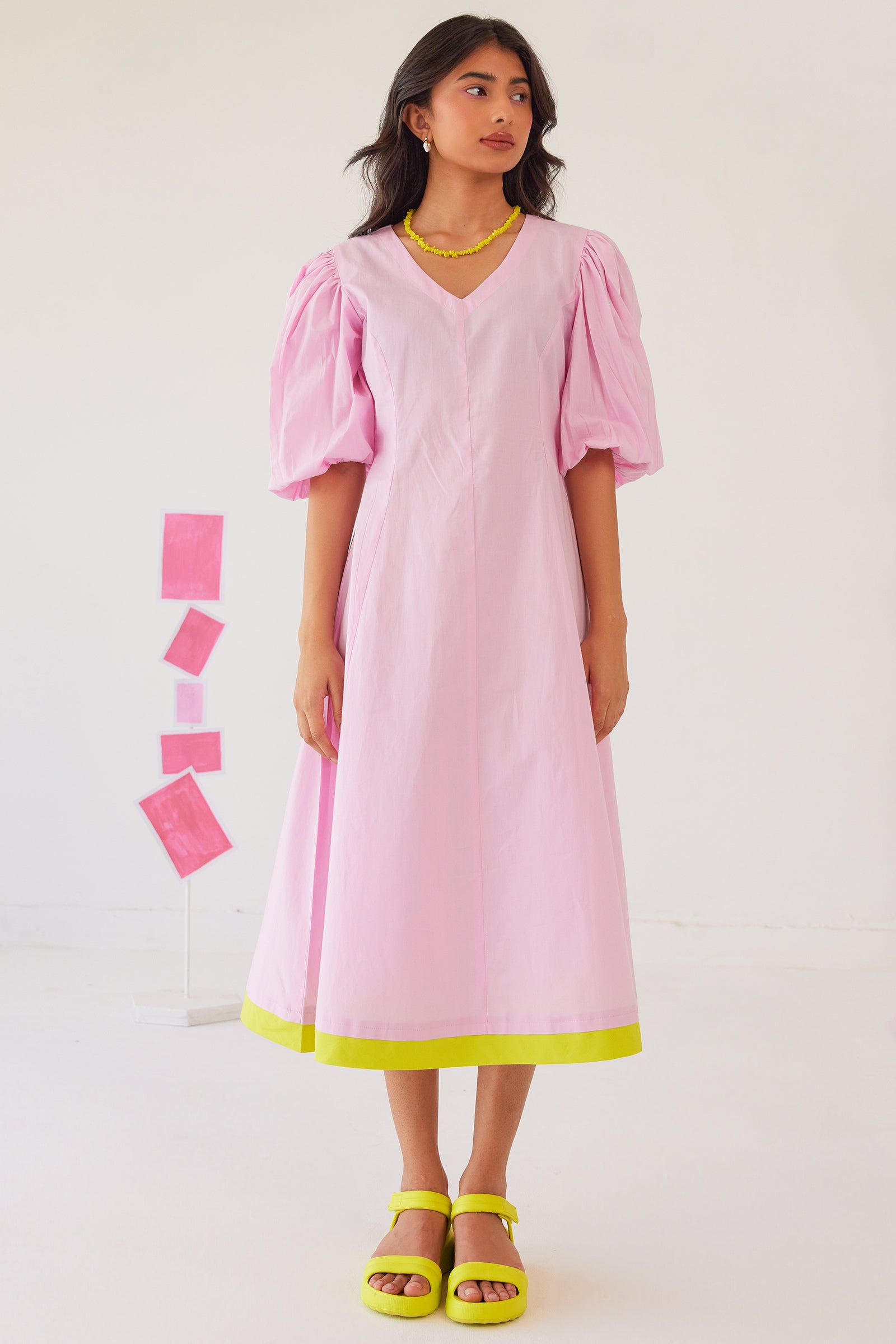 BUBBLEGUM PINK POPLIN PUFF SLEEVES MIDI DRESS