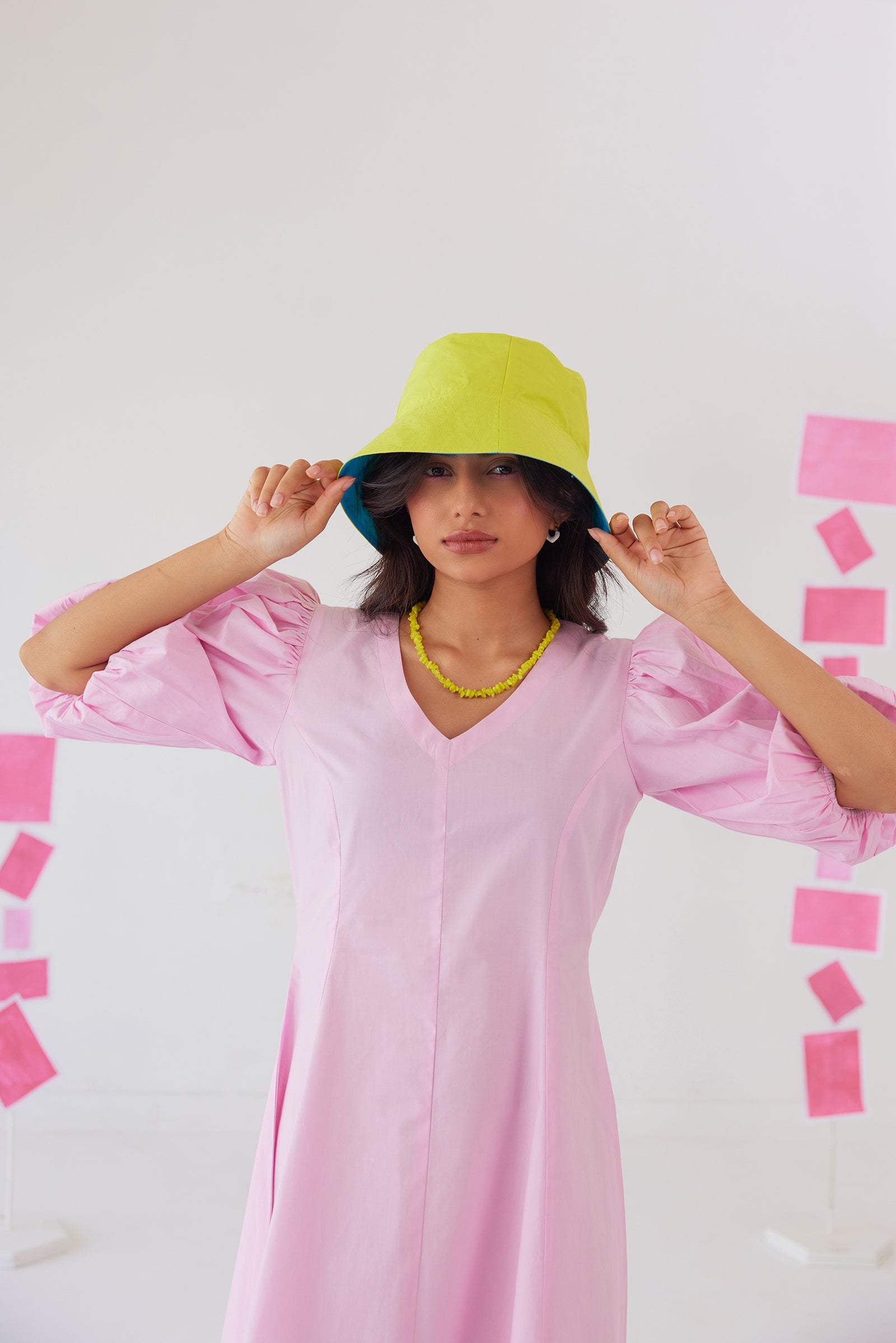 BUBBLEGUM PINK POPLIN PUFF SLEEVES MIDI DRESS