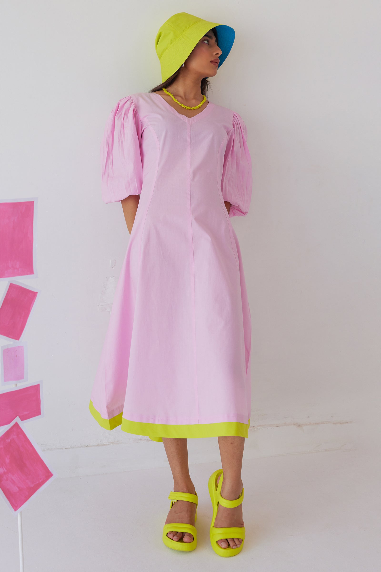 BUBBLEGUM PINK POPLIN PUFF SLEEVES MIDI DRESS