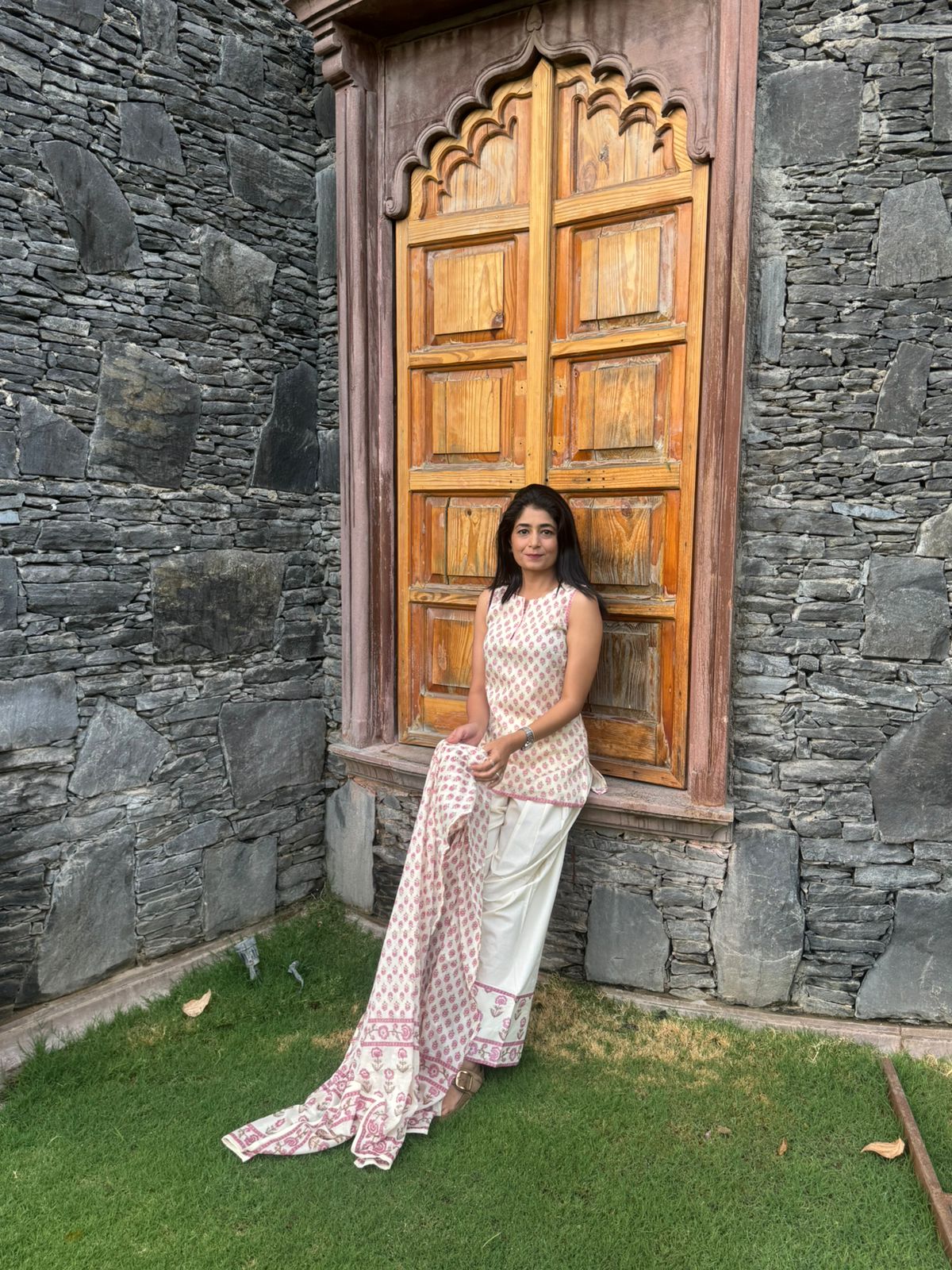 PINK ALINA KURTA WITH FARSI SALWAR SET OF 3