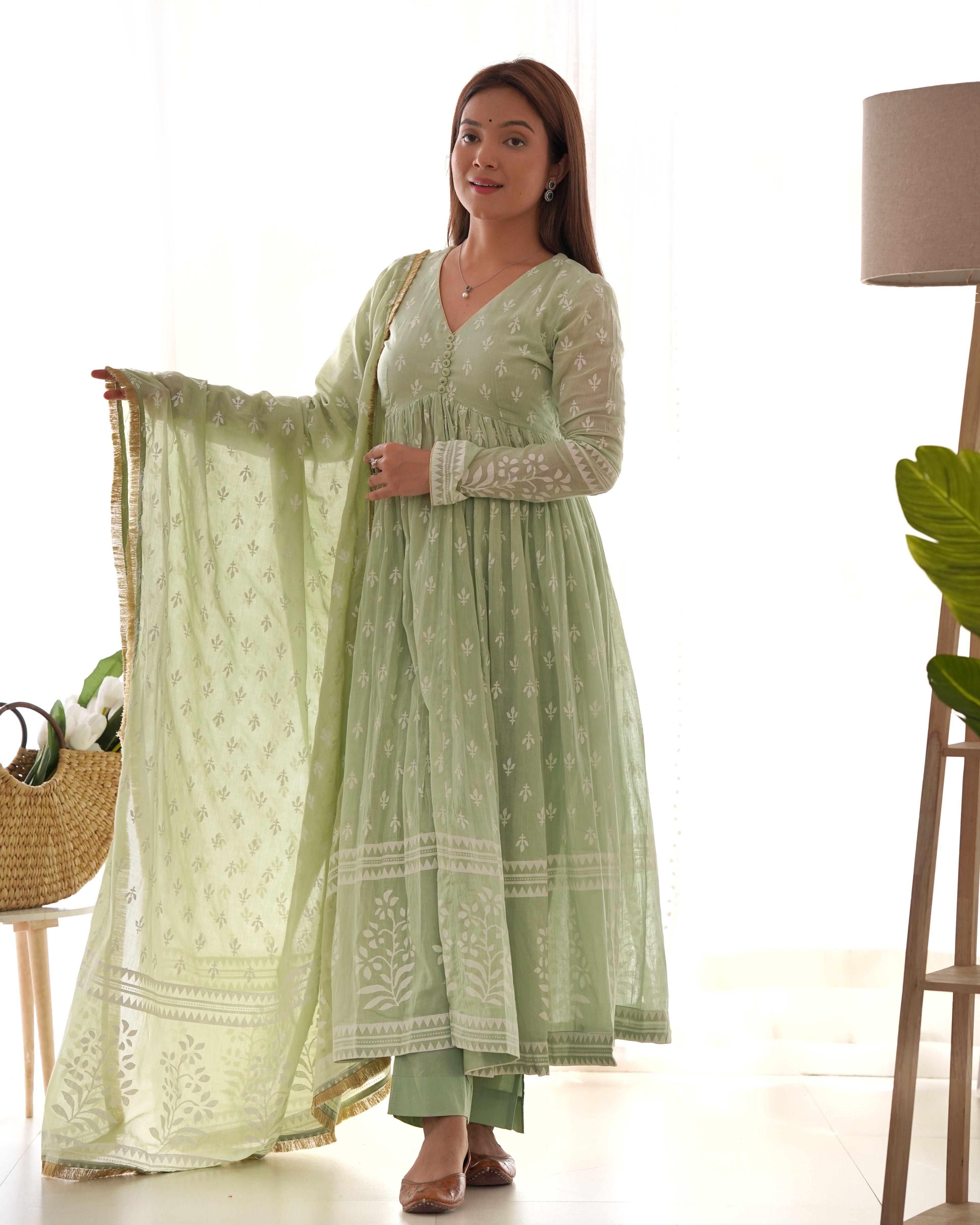 NAGMA ANARKALI SET