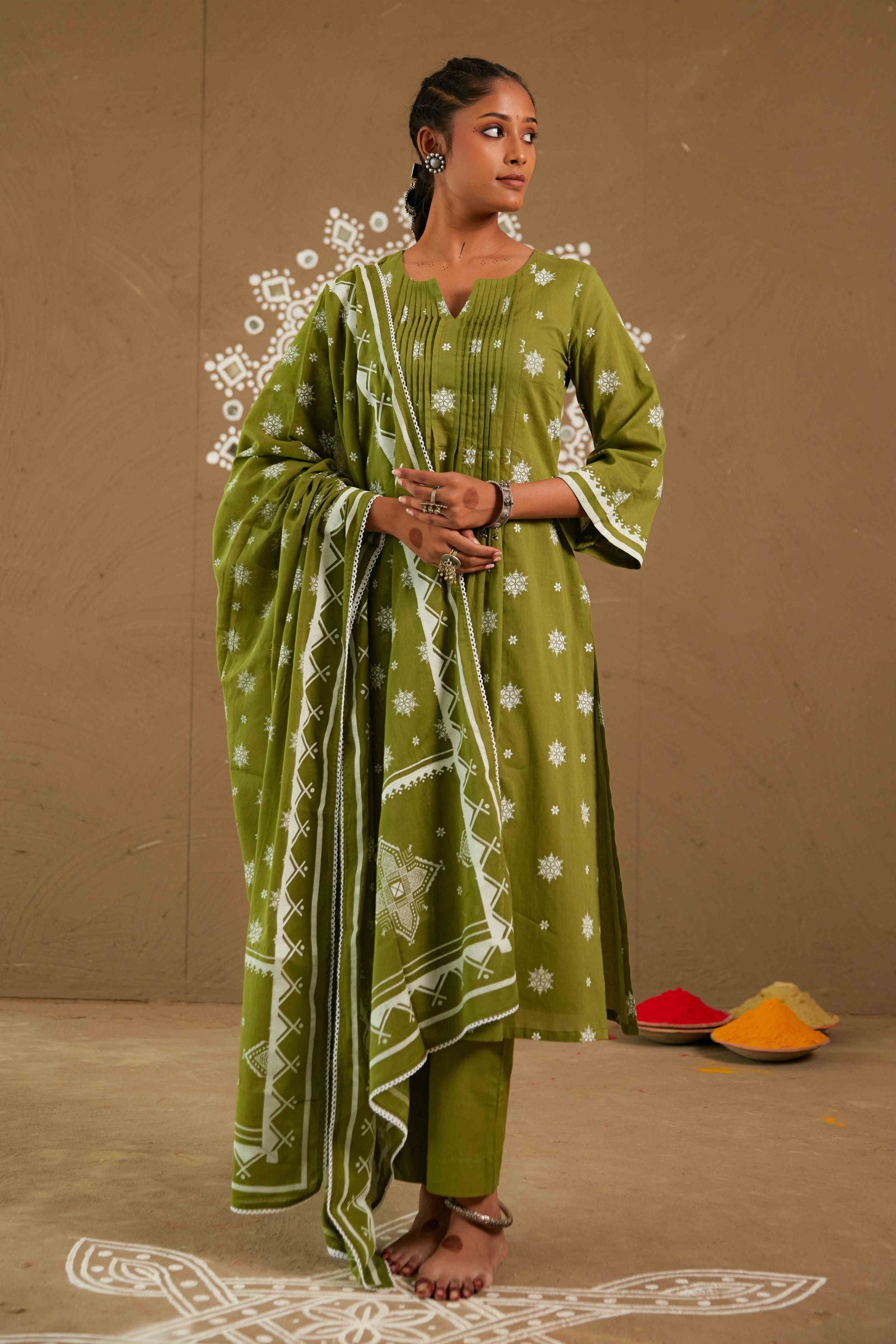 Bhakti Green Mul Cotton Pin Tucks Kurta Set