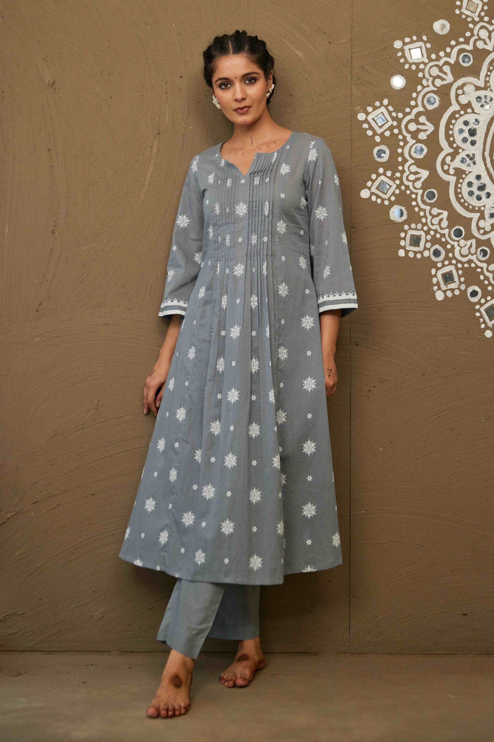 Moli Grey Mul Cotton Pin Tucks Kurta Set