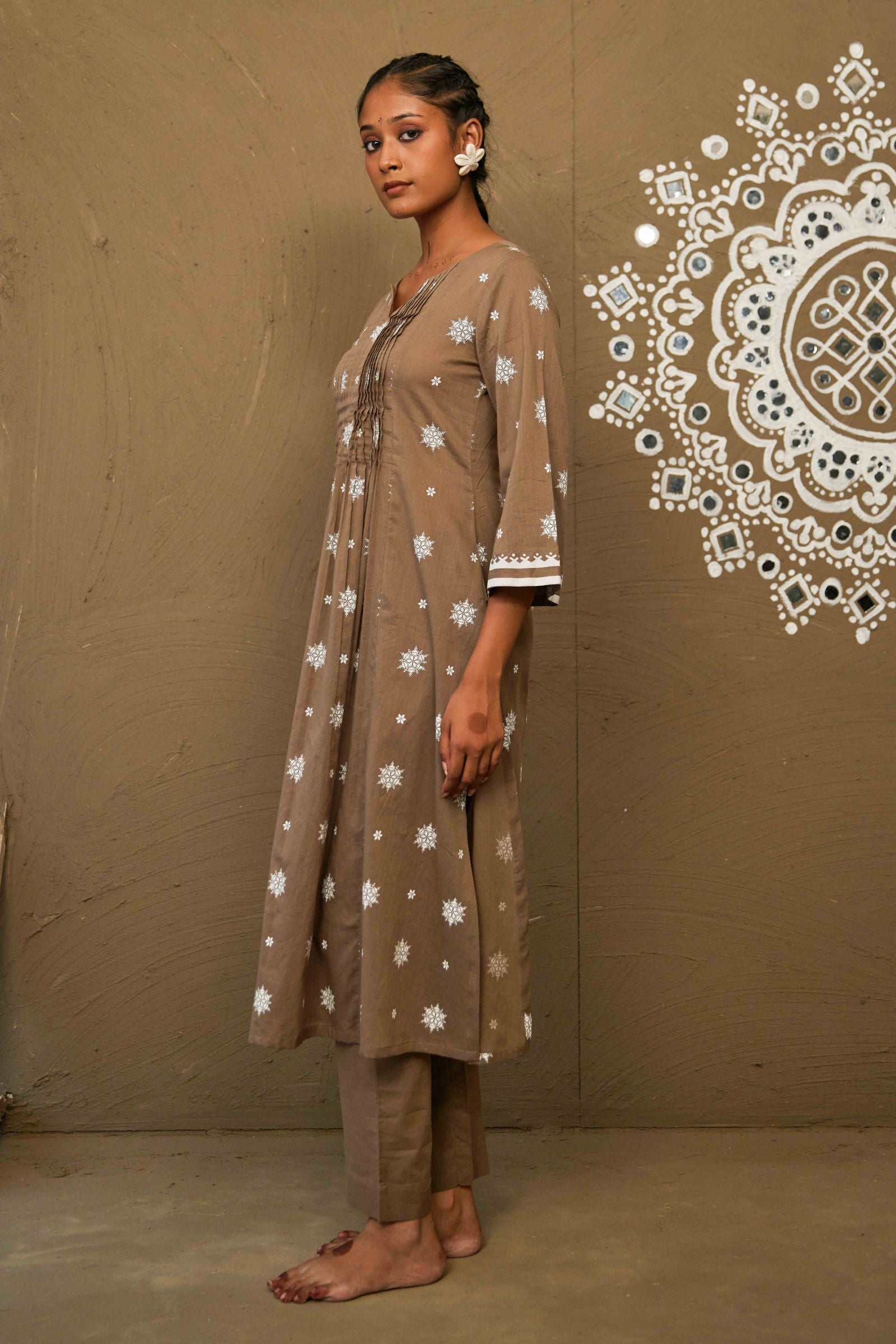 Gerua Brown Mul Cotton Pin Tucks Kurta Set