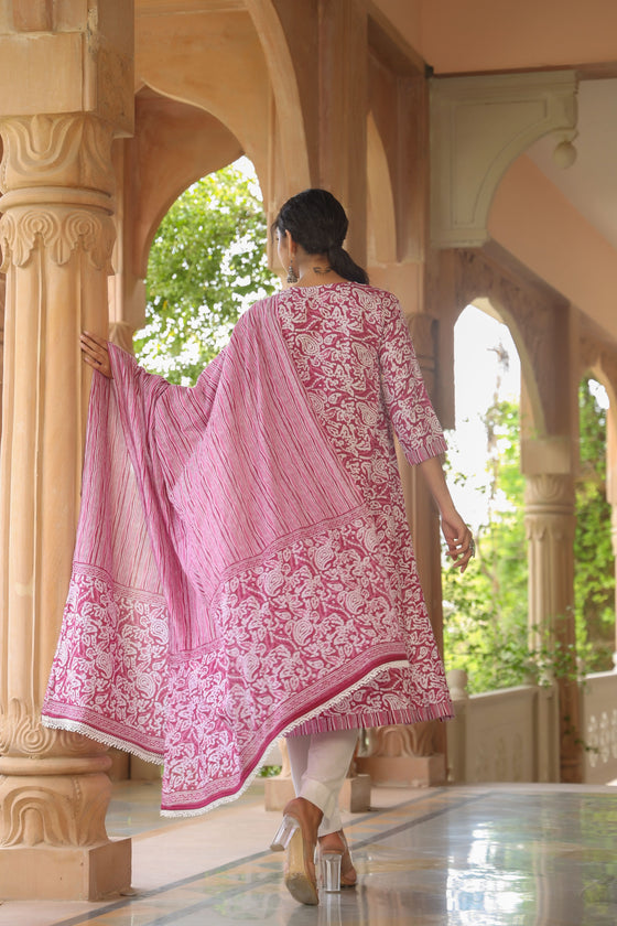 White Pink A-line Suit Set of 2