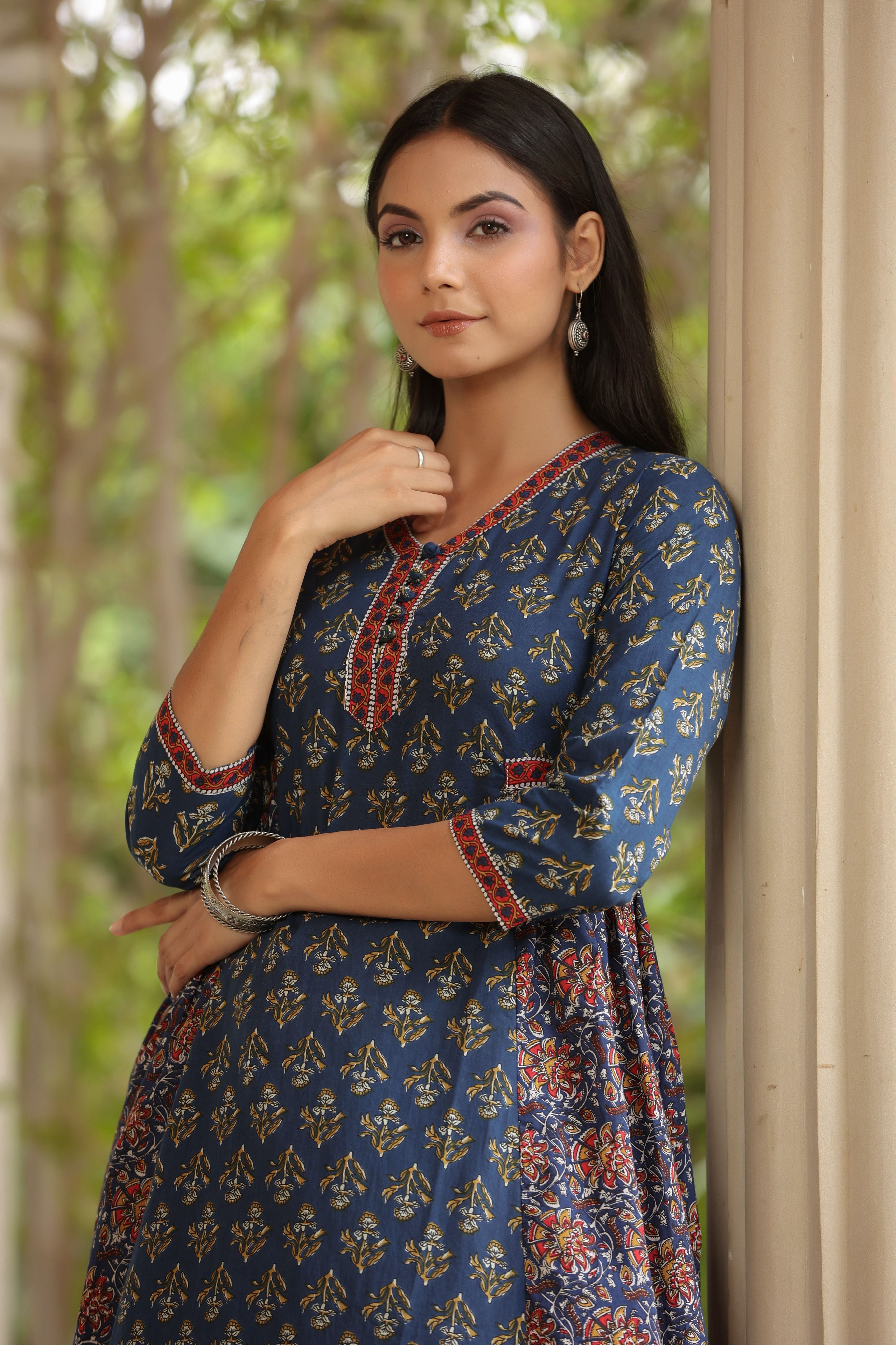 Blue Red A-line Kurta